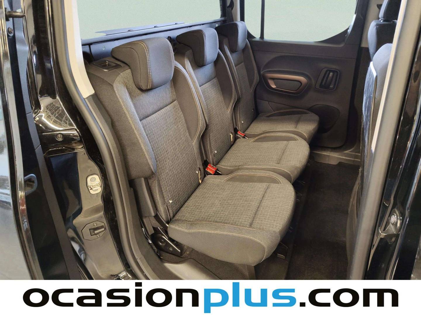 Foto Peugeot Rifter Peugeot Rifter BlueHDi 130 GT Business Standard (130 CV)