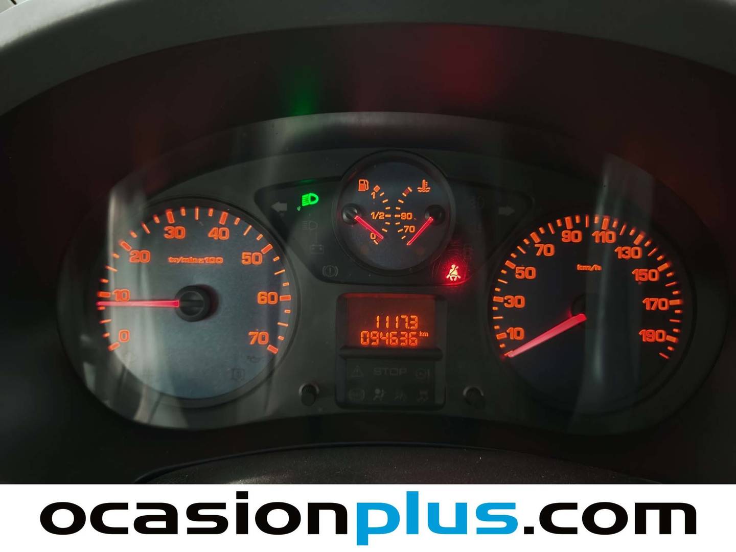 Foto Peugeot Partner Peugeot Partner Tepee Tepee 1.6 BlueHDi Active (100 CV)