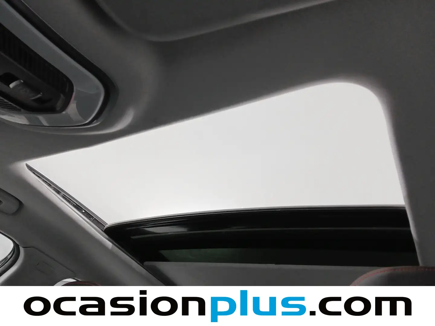 Foto SWM G01 SWM G01 1.5T Luxury (131 CV)