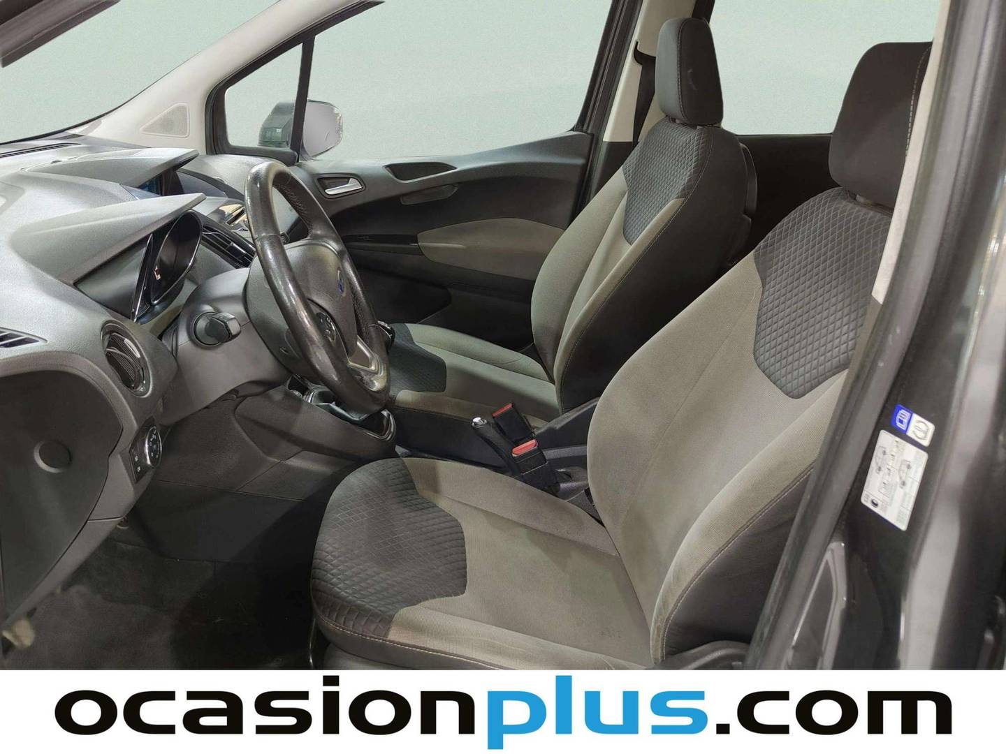 Ford Tourneo Courier Ford Tourneo Courier 1.0 EcoBoost Titanium (100 CV) manual