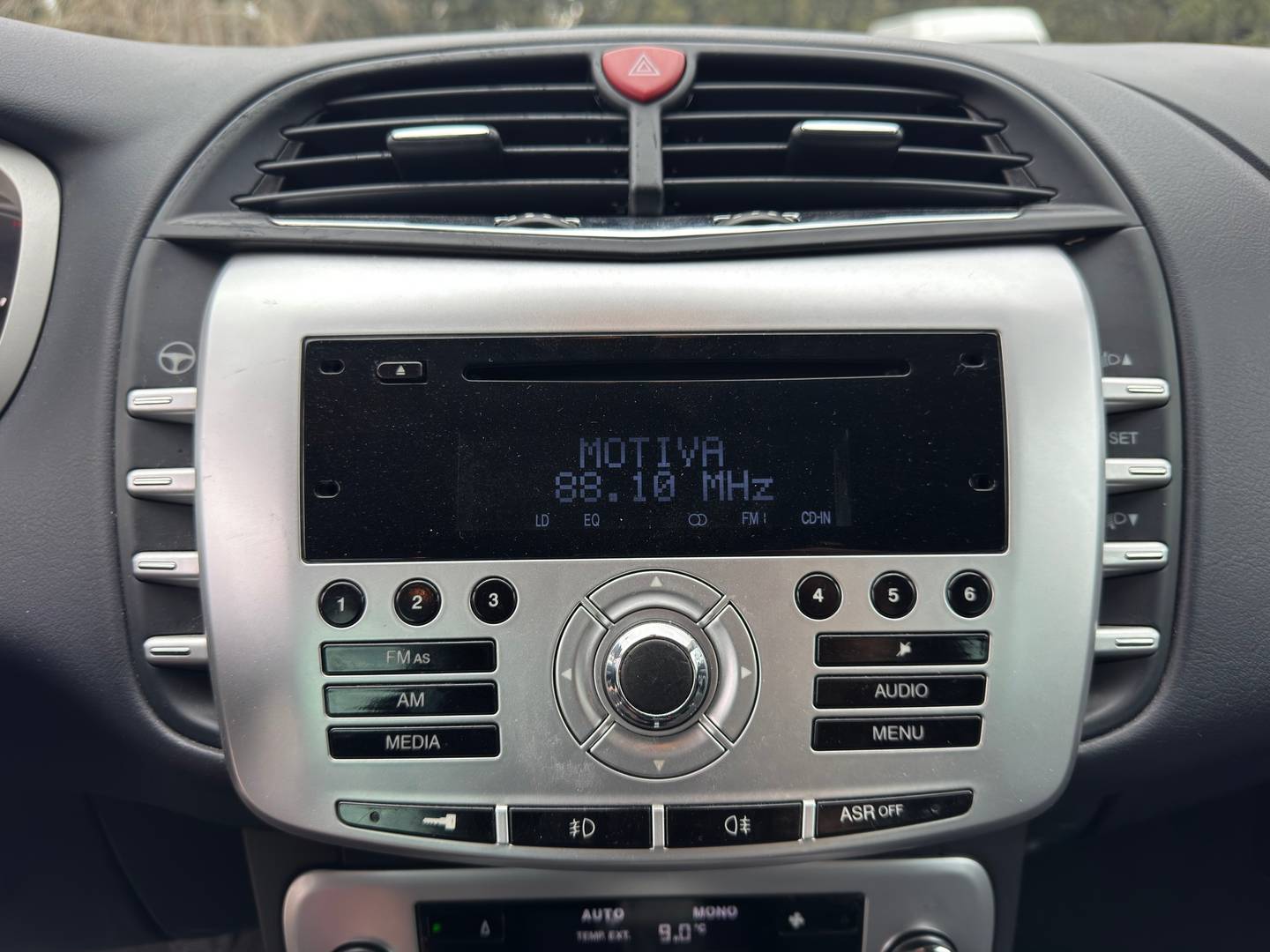 Foto Lancia Delta Lancia Delta 2.0 Multijet DPF Oro (165 CV)