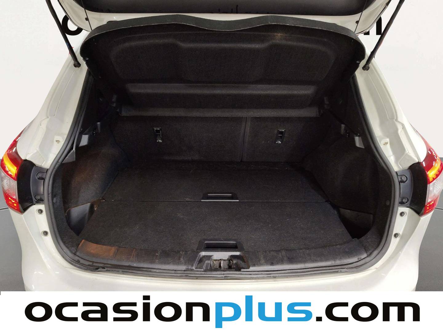 Fotos maletero Nissan QASHQAI Nissan Qashqai dCi 110 S&S Acenta 4x2 (110 CV)