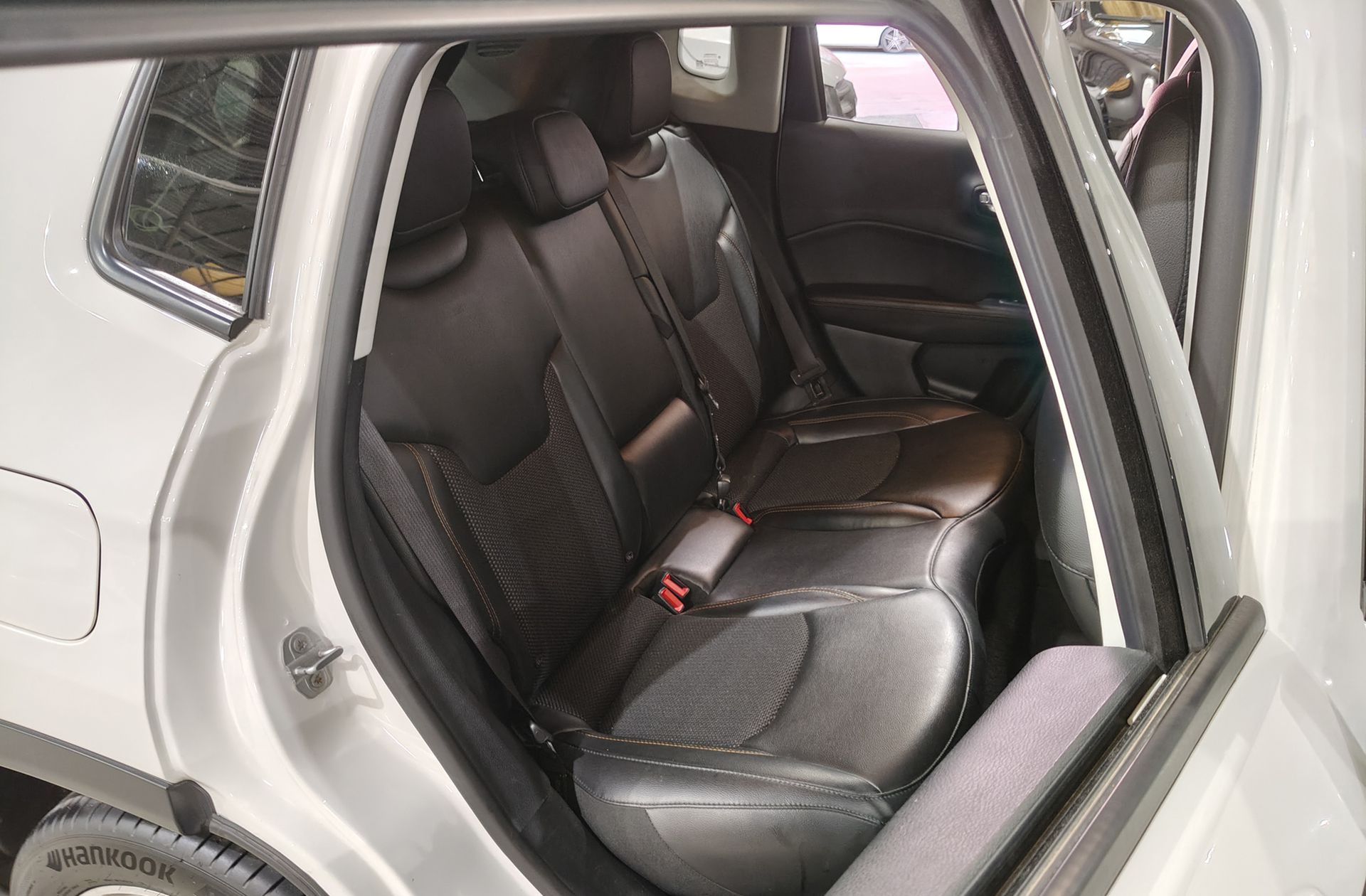 Jeep Compass 1.4 MultiAir Limited 4x2 - foto 18