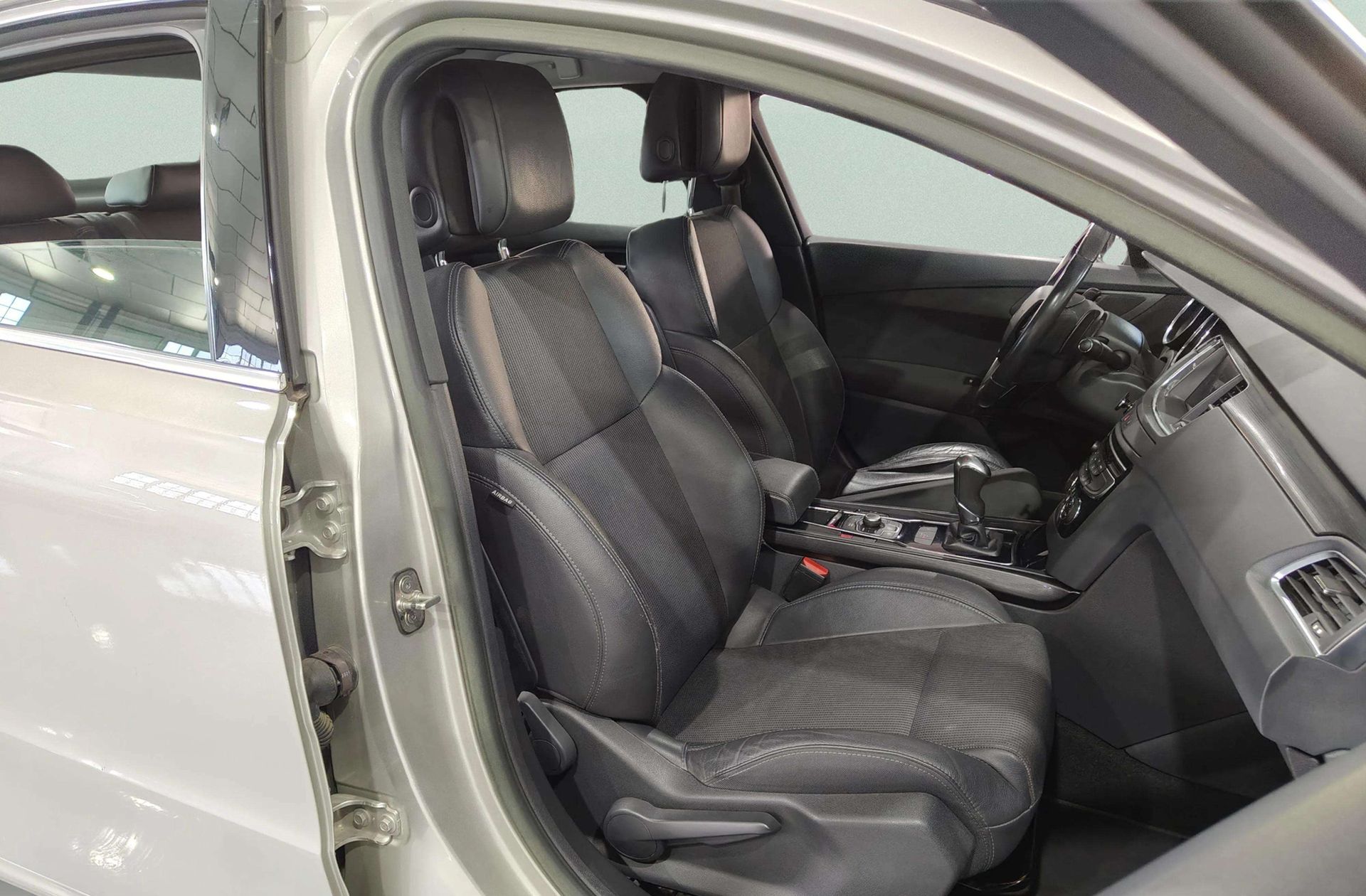 Peugeot 508 1.6 e-HDI Blue Lion Allure CMP - foto 18