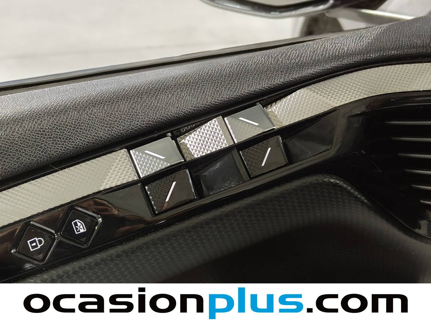 Foto DS DS 4 DS DS4 BlueHDi 130 Trocadero Auto (130 CV)