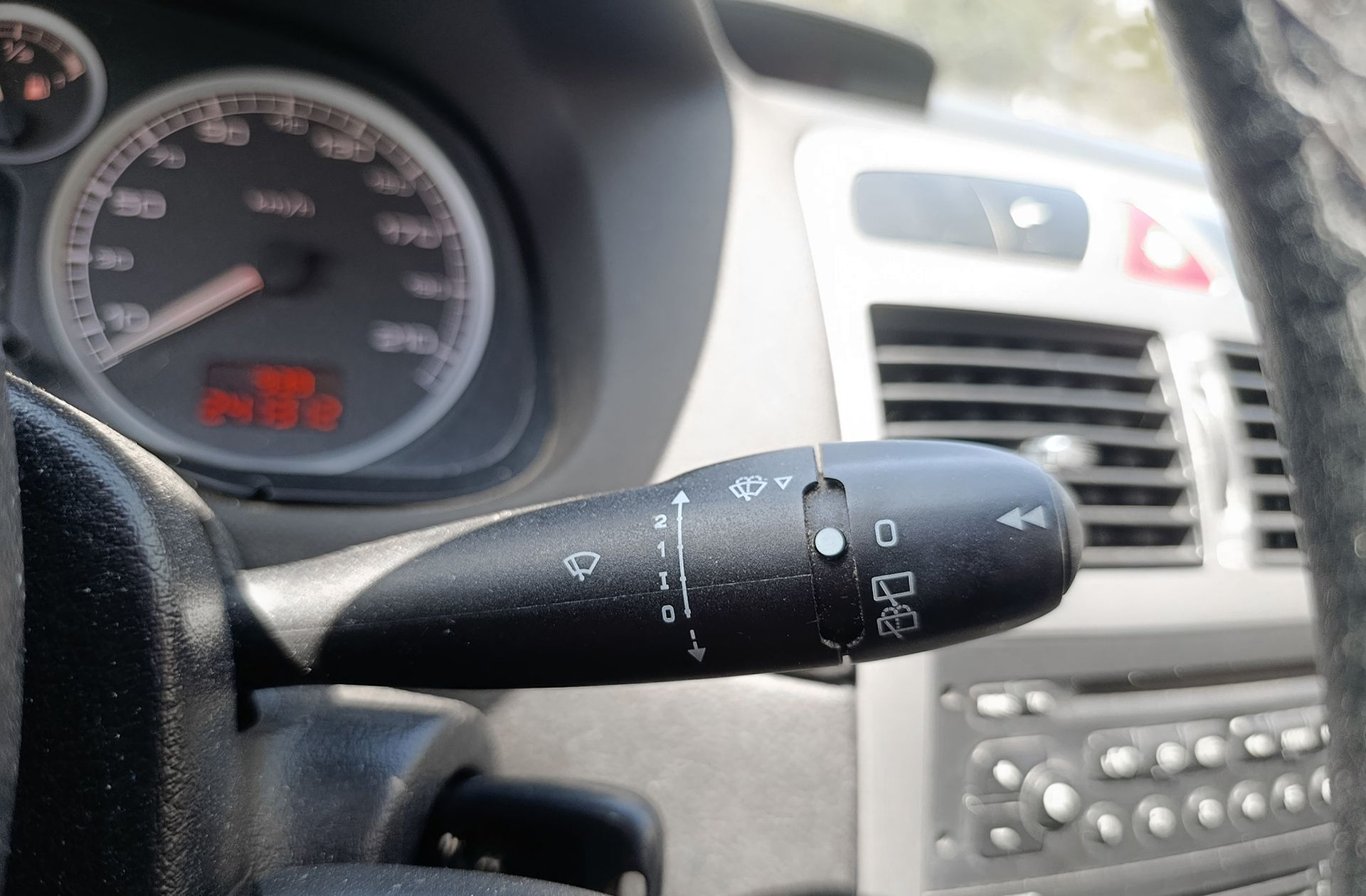 Peugeot 307 2.0 HDi Pack - foto 21