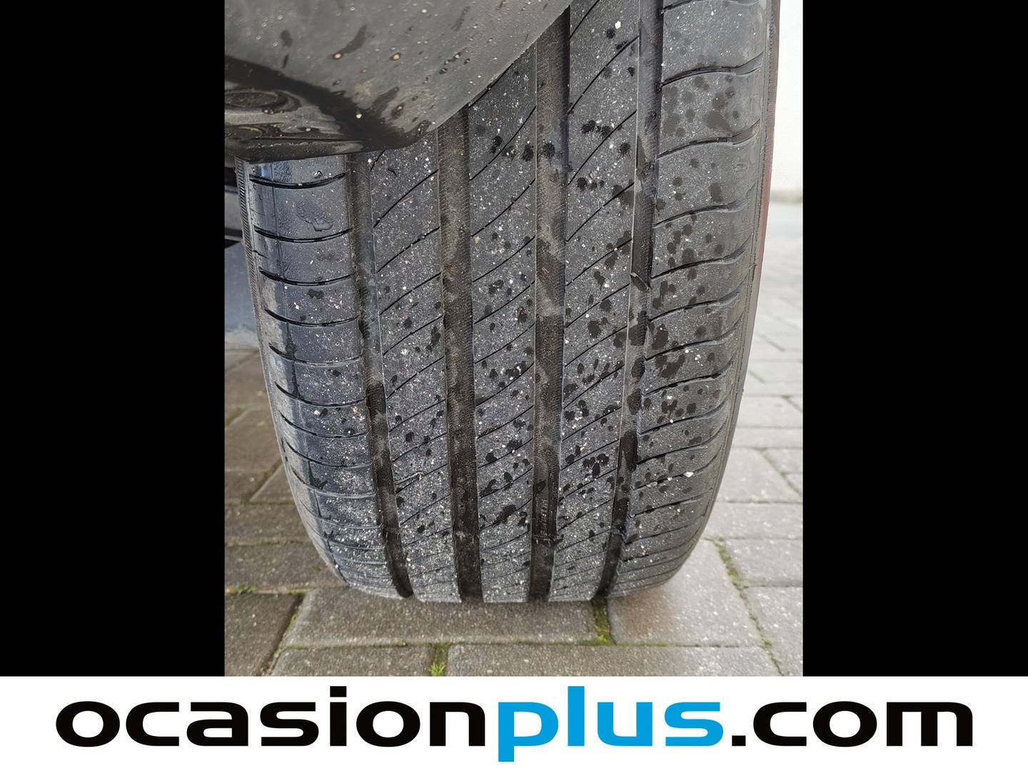 Foto Citroën C5 Aircross Citroen C5 Aircross Plug-in Hybrid 180 Plus e-EAT8 (180 CV)