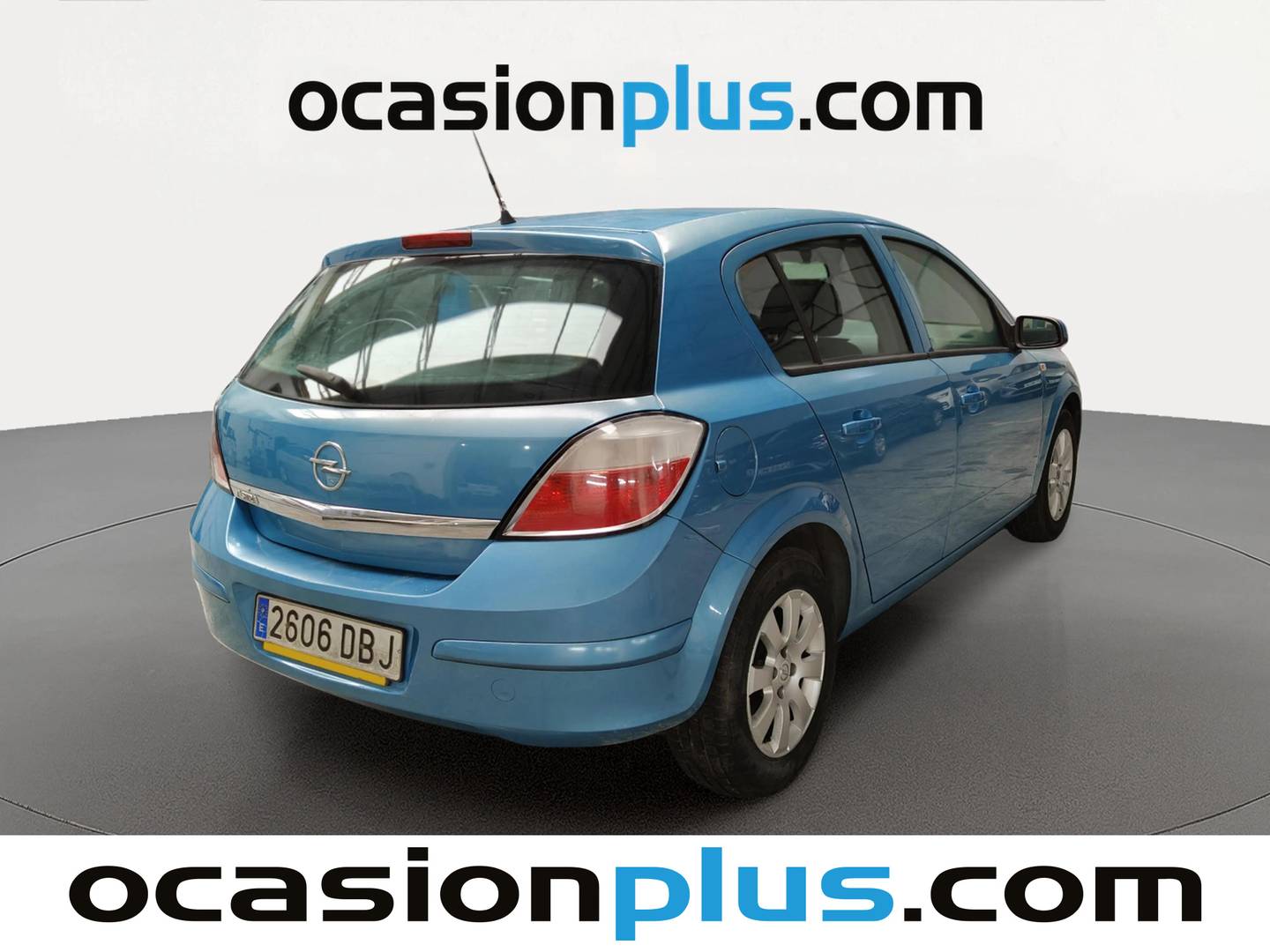 Foto trasera Opel Astra Opel Astra 1.4 Essentia (90 CV) derecha