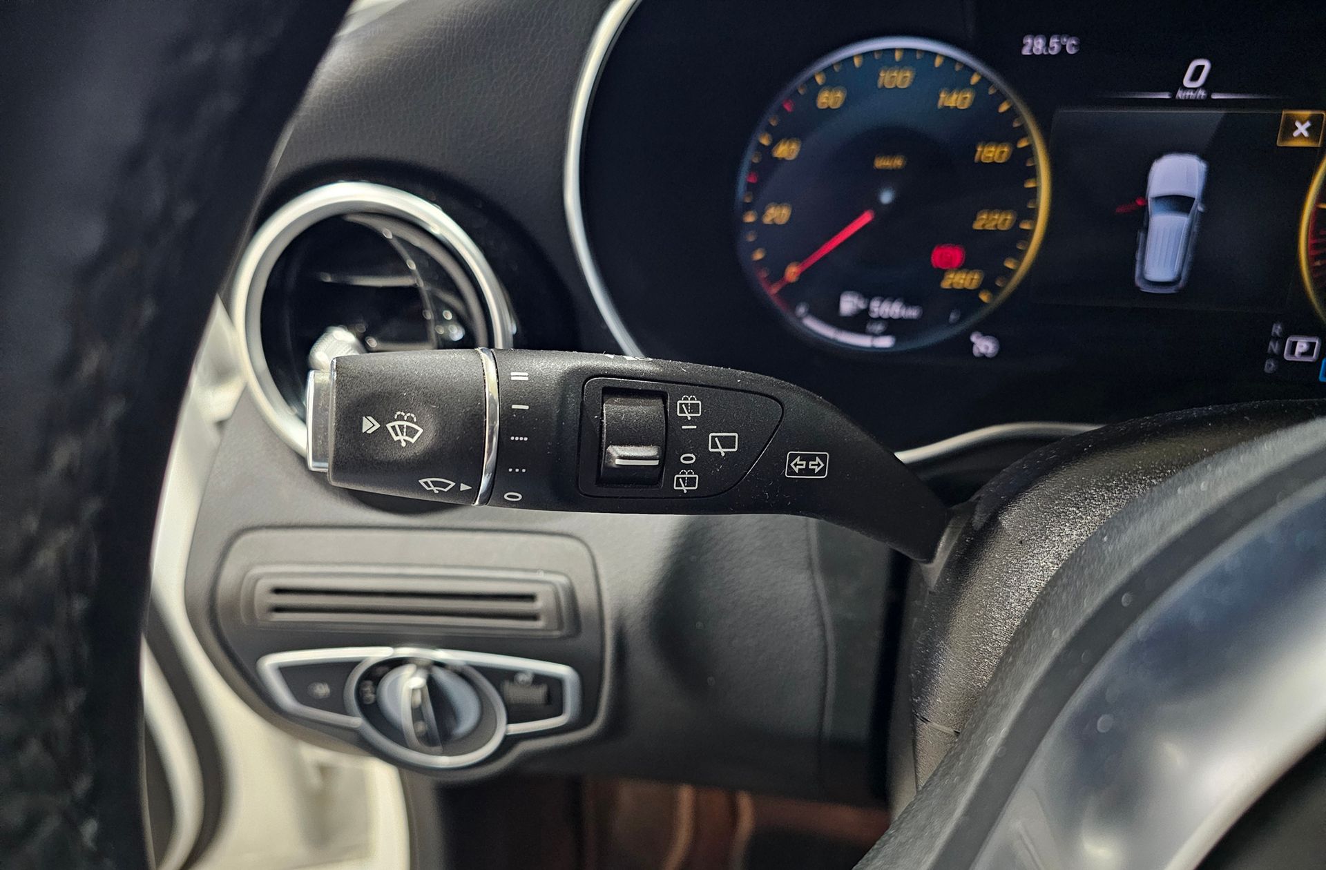 Mercedes-Benz GLC Mercedes GLC 200 d 4Matic Pack AMG - foto 32
