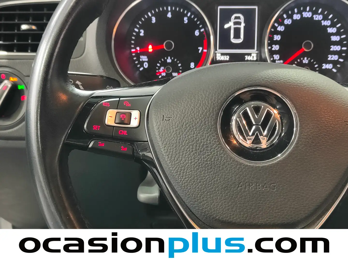 Foto Volkswagen Polo Volkswagen Polo Sport 1.2 TSI BMT (90 CV)