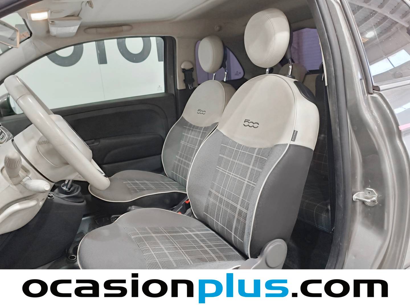Foto asientos delanteros Fiat 500 Fiat 500 1.2 8v Lounge (69 CV)