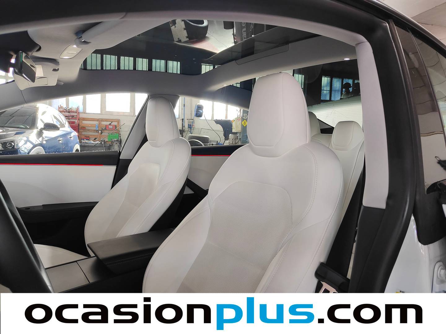 Equipamiento del Tesla Model 3 Tesla Model 3 RWD (283 CV)
