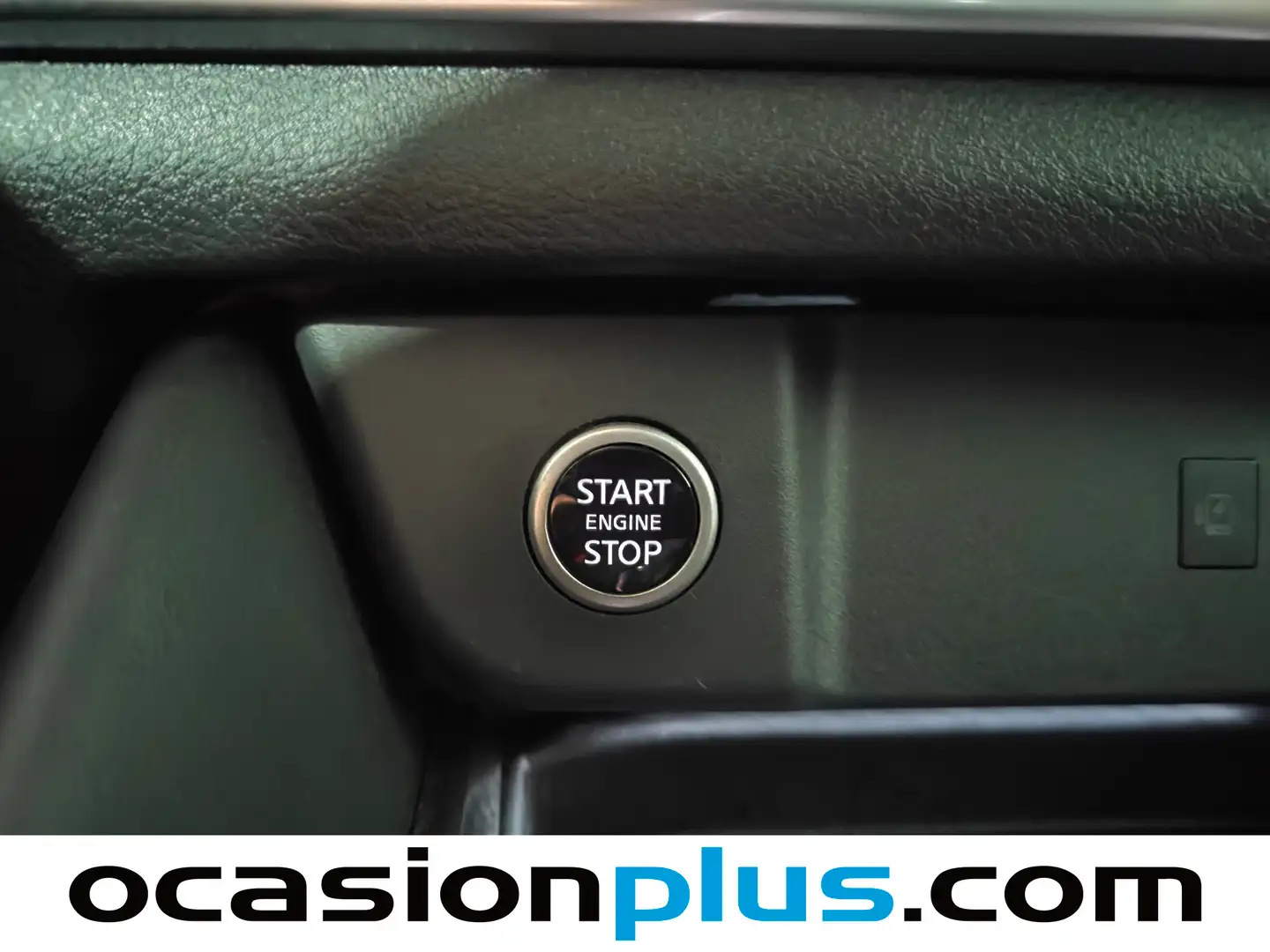 Foto Nissan QASHQAI Nissan Qashqai DIG-T 140 N-Connecta (140 CV)