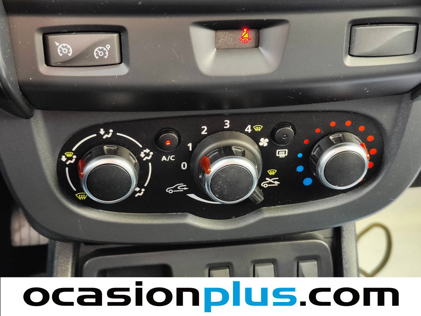 Acabados Dacia Duster Dacia Duster 1.6 GLP Ambiance 4x2 (115 CV)