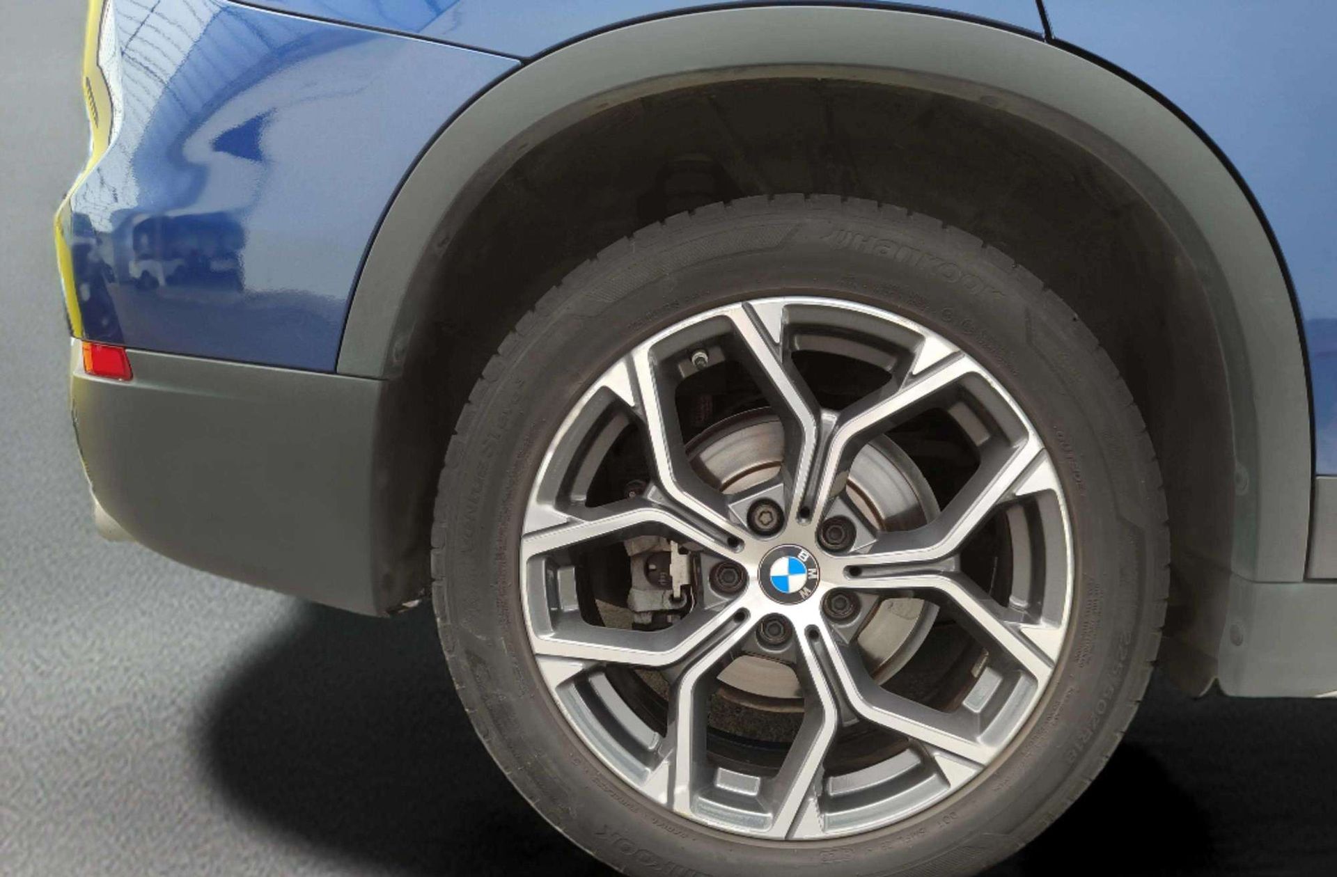 BMW X1 sDrive18d - foto 39