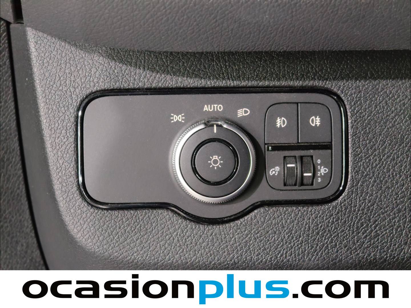 Foto Mercedes Sprinter Mercedes-Benz Sprinter Furgón 315 CDI MEDIO 3.5T T. ALTO (150 CV)