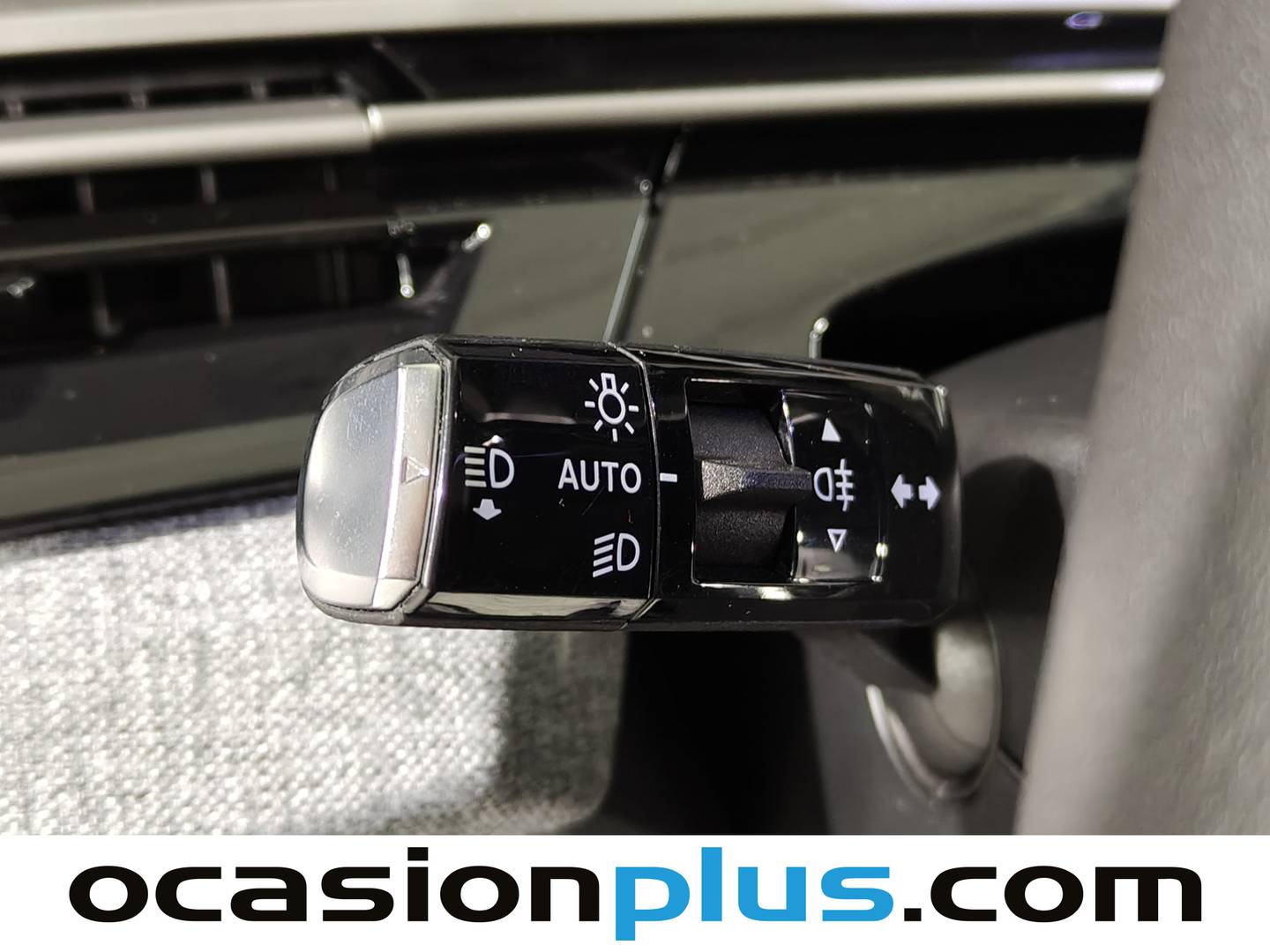 Foto Peugeot 5008 Hybrid Peugeot 5008 Hybrid 1.2 Allure eDCS6 (136 CV) 7 Plazas