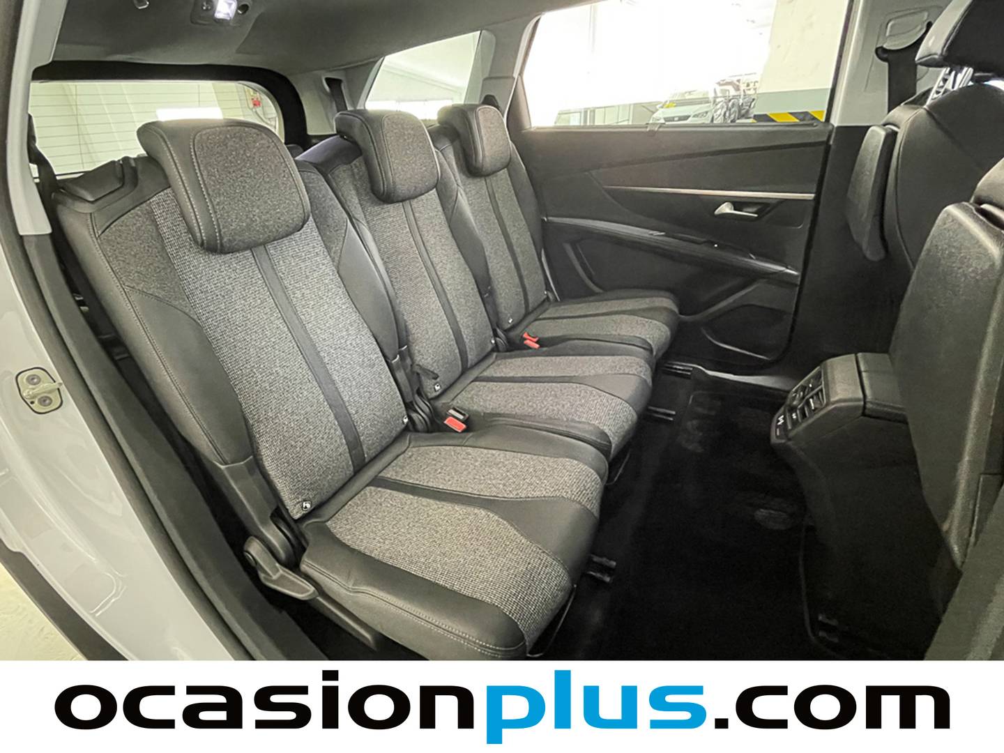 Peugeot 5008 Peugeot 5008 PureTech 130 S&S Allure (130 CV) 7 Plazas gasolina