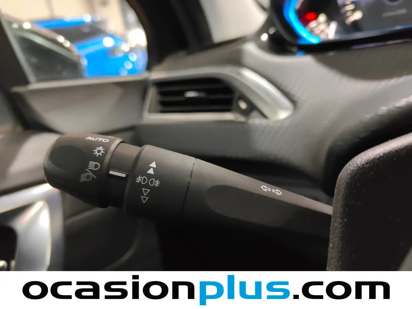 Foto Peugeot 2008 Peugeot 2008 PureTech 110 S&S Allure EAT6 (110 CV)