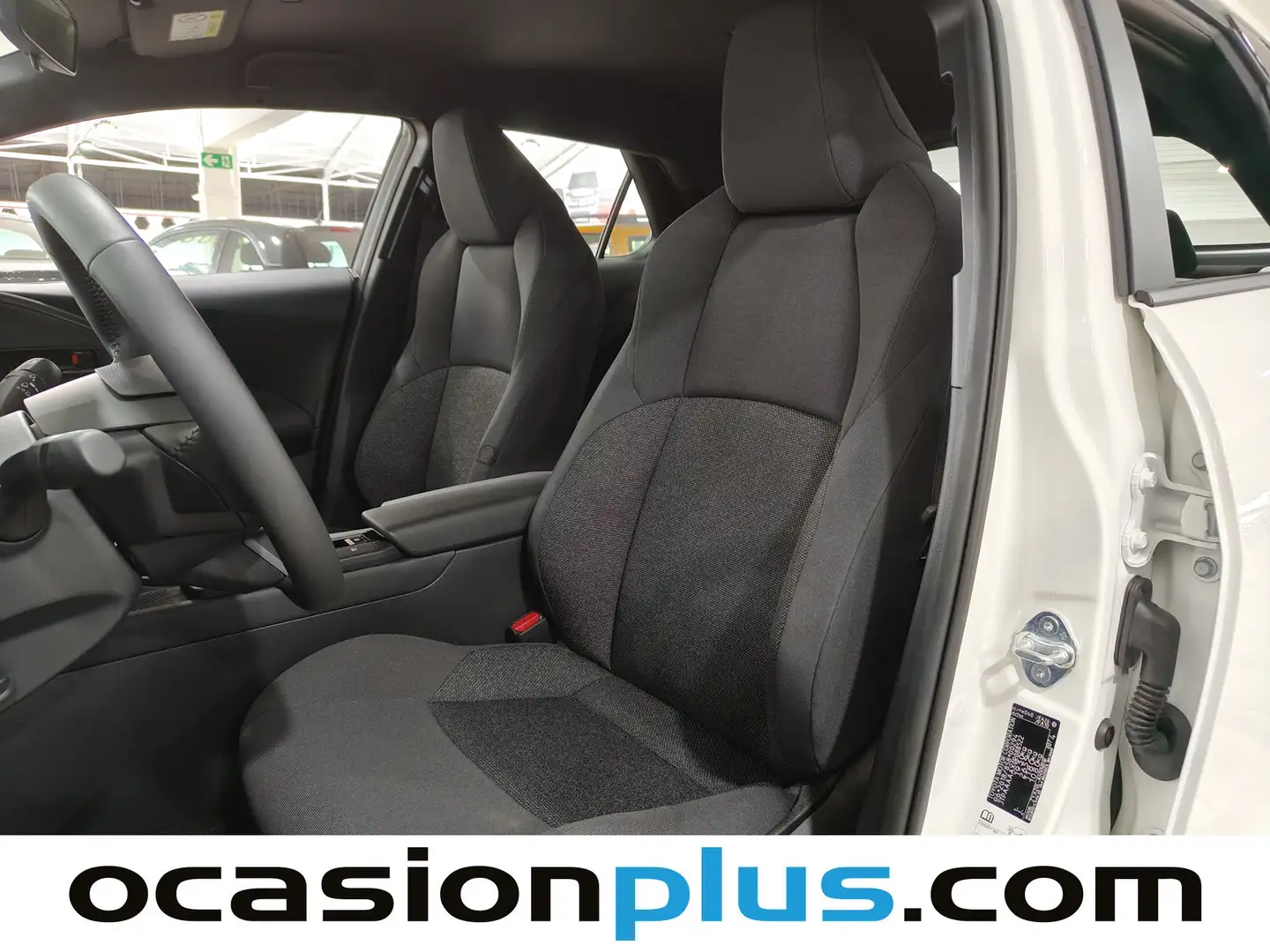 Foto Toyota C-HR Toyota C-HR 1.8 140H Active (140 CV)