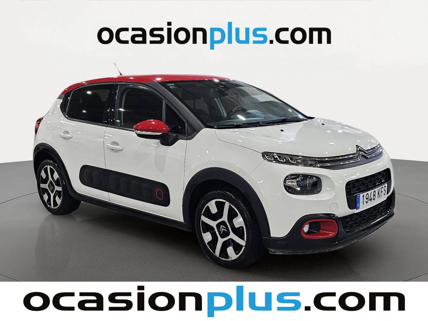 Foto delantera Citroën C3 Citroën C3 PureTech 110 S&S Shine (110 CV) derecha