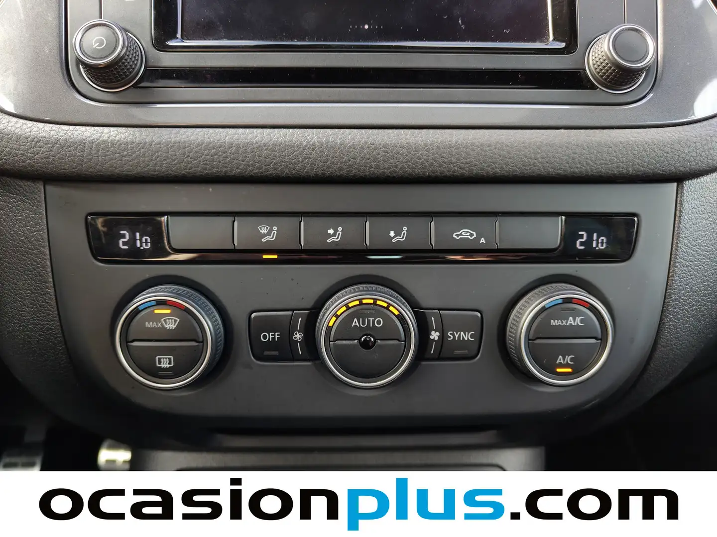 Foto Volkswagen Tiguan Volkswagen Tiguan R-Line 2.0 TDI BMT 4x2 (150 CV)