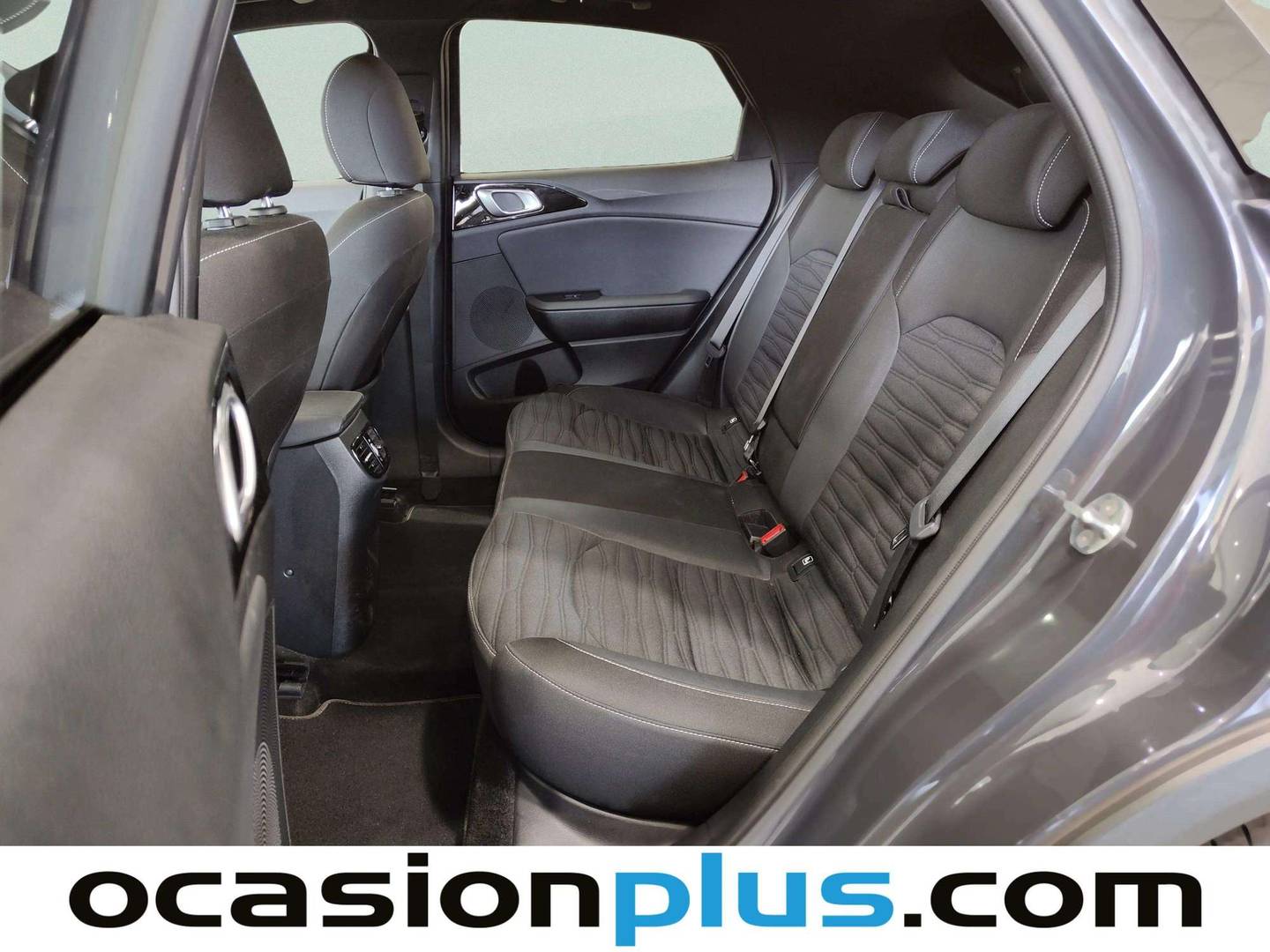 Foto asientos traseros KIA XCeed KIA XCeed 1.0 T-GDi GT-line (120 CV)