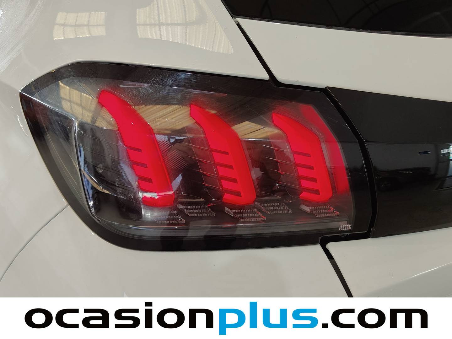 Foto Peugeot 208 Peugeot 208 PureTech 100 Allure (100 CV)