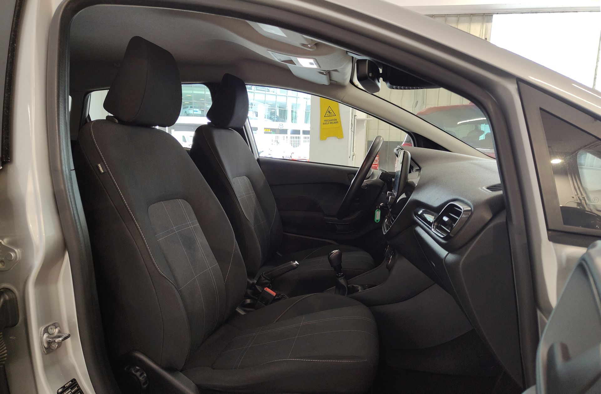 Ford Fiesta 1.0 EcoBoost Trend - foto 16