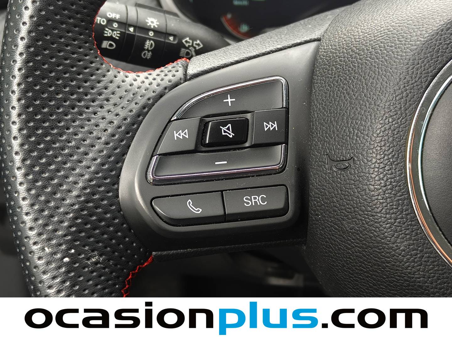 Foto MG ZS MG ZS 1.0T Luxury Auto (111 CV)