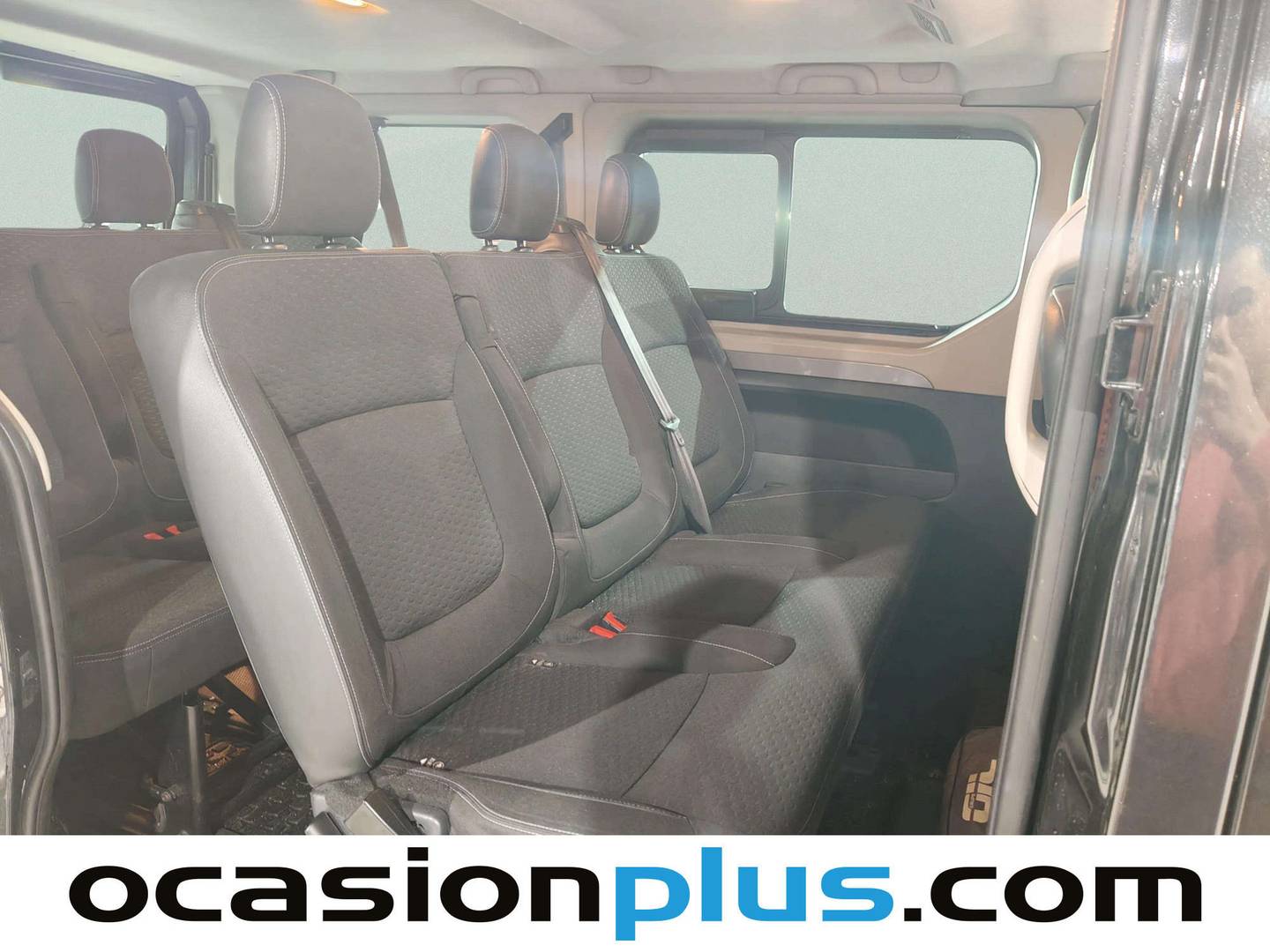 Fotos maletero Opel Vivaro Opel Vivaro 1.6 CDTI S&S L2 2.9t Plus-9 (125 CV) 9 Plazas