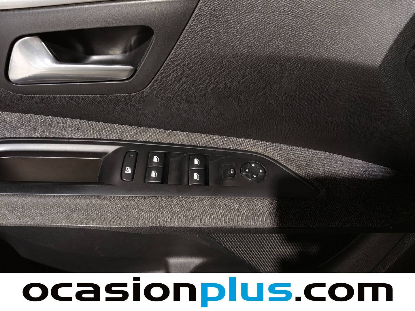 Peugeot 5008 Peugeot 5008 1.2L PureTech S&S Active (130 CV) 7 Plazas km 0