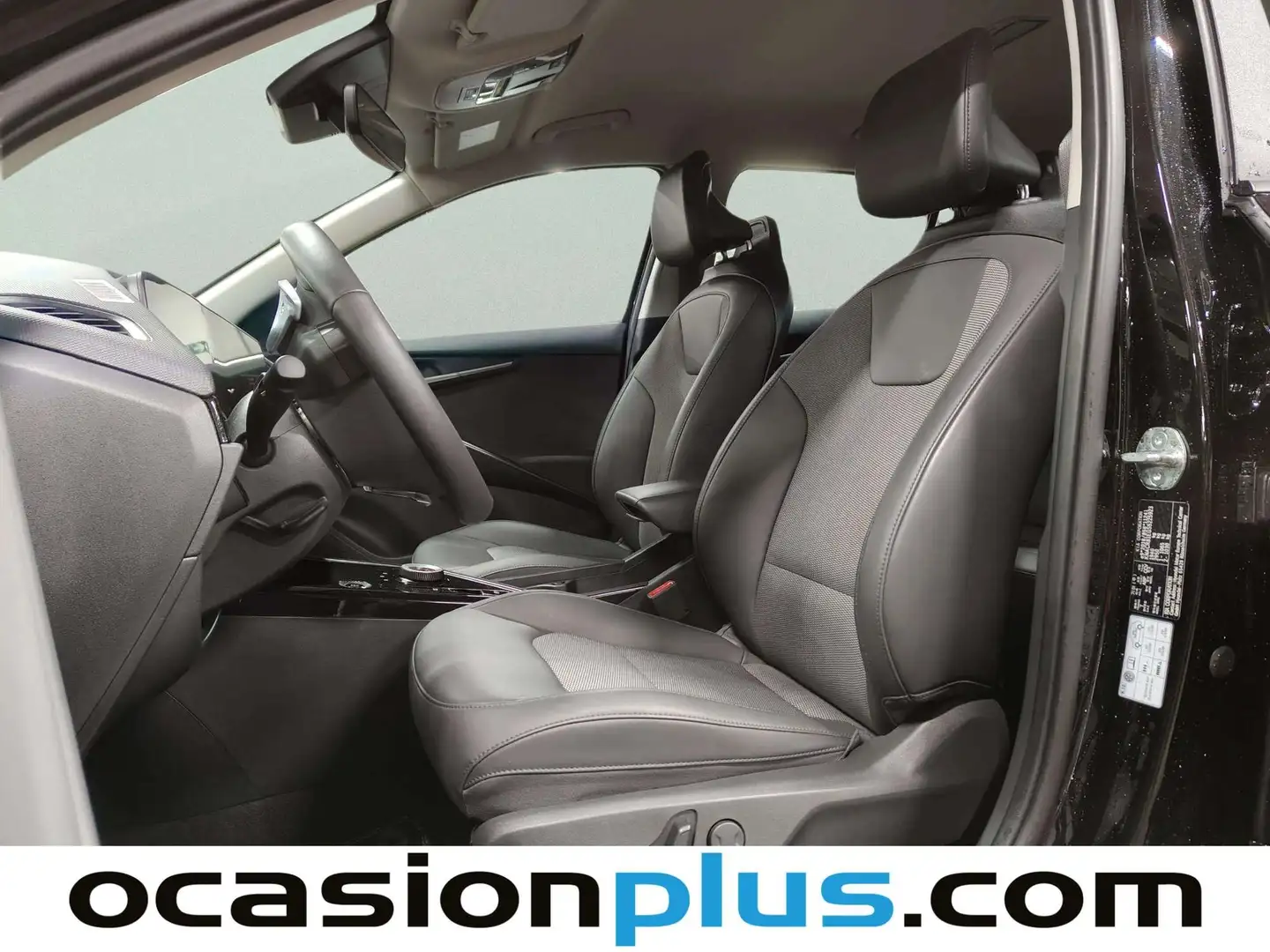 Foto KIA Niro Kia Niro 1.6 GDi HEV Drive (141 CV)