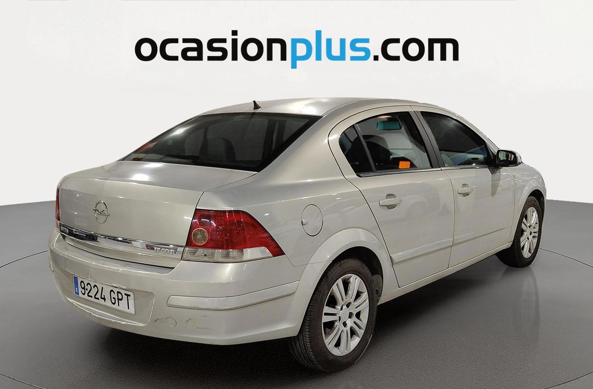Opel Astra 1.7CDTi Edition - foto 4