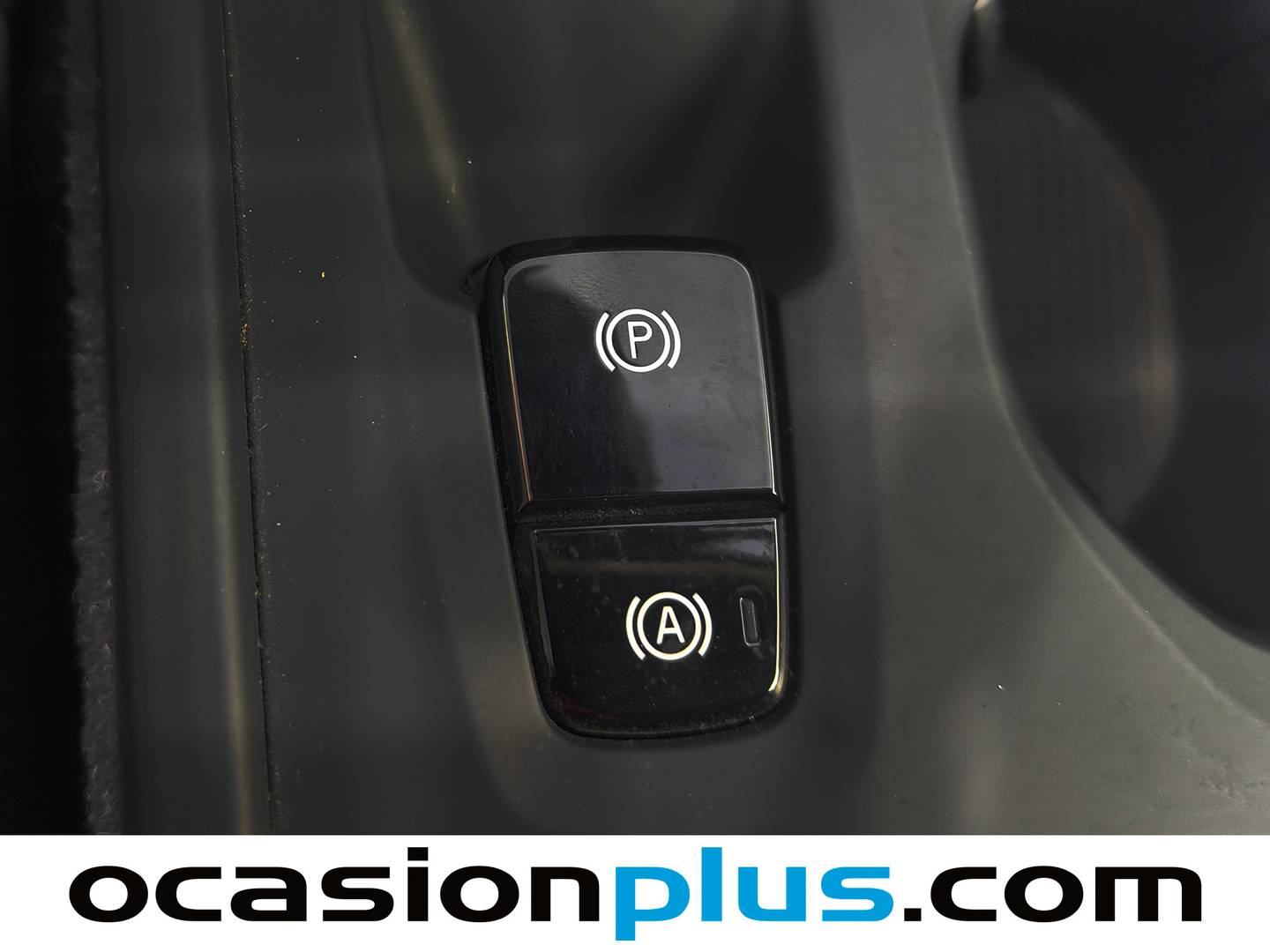 Volvo XC40 Volvo XC40 D4 Business Plus AWD Auto (190 CV) al mejor precio
