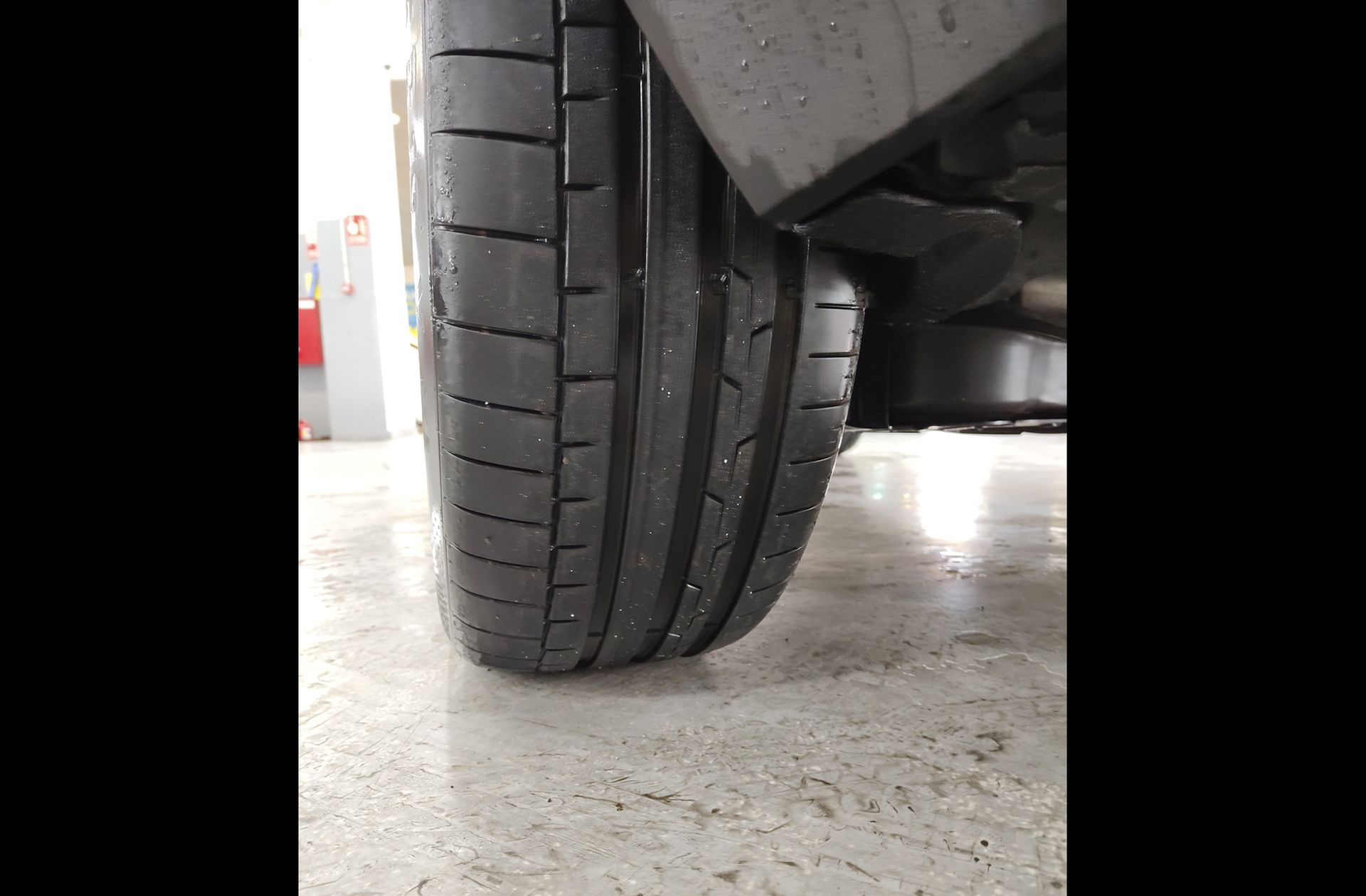 Volvo XC40 Recharge Plus - foto 30