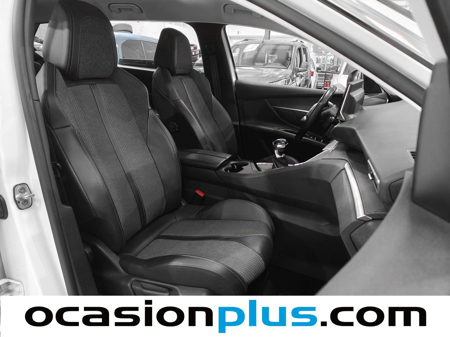 Foto Peugeot 5008 Peugeot 5008 BlueHDi 130 S&S Allure (130 CV) 7 Plazas