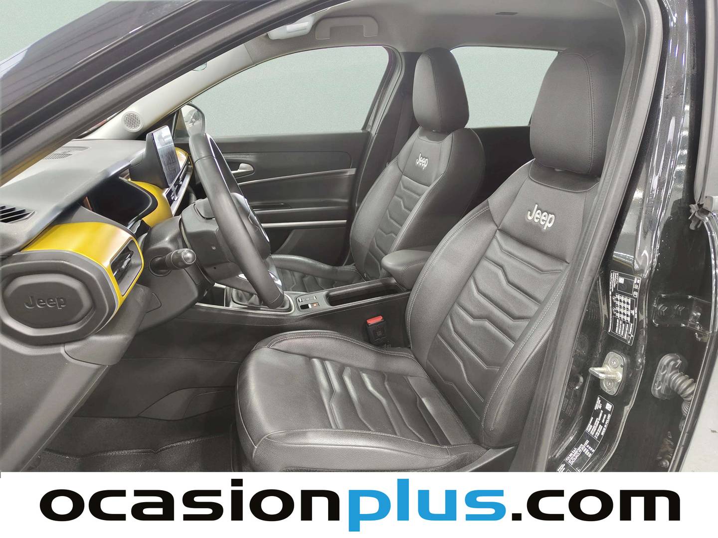 Foto Jeep Avenger Jeep Avenger 1.2 G Summit (100 CV)