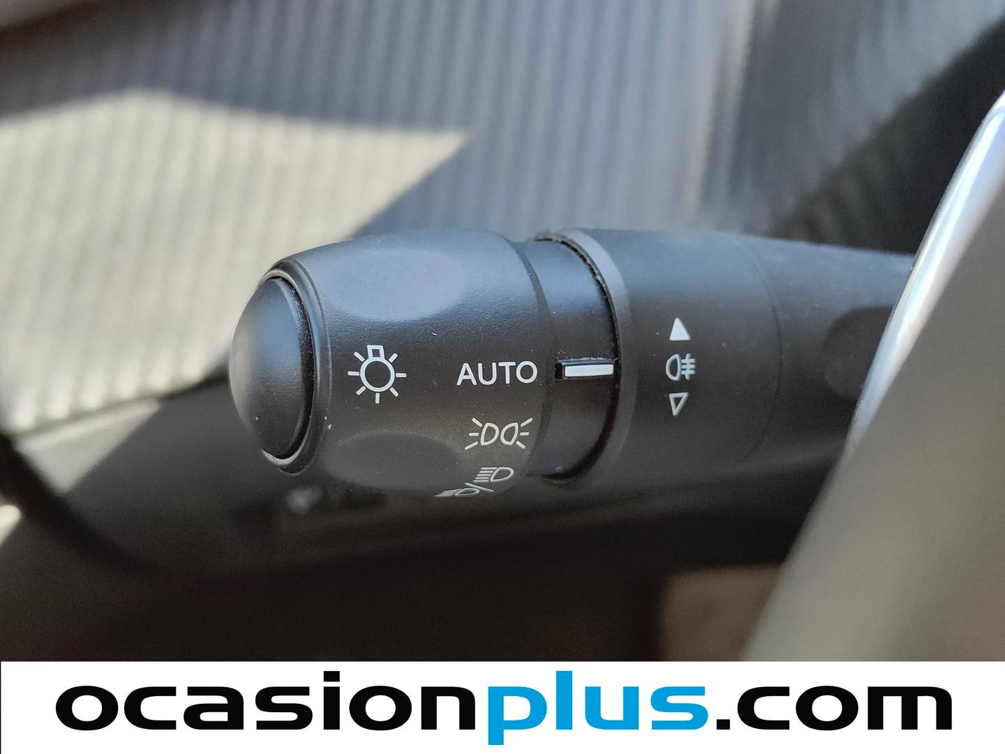 Acabados Peugeot 2008 Peugeot 2008 PureTech 130 S&S Allure EAT8 (130 CV)