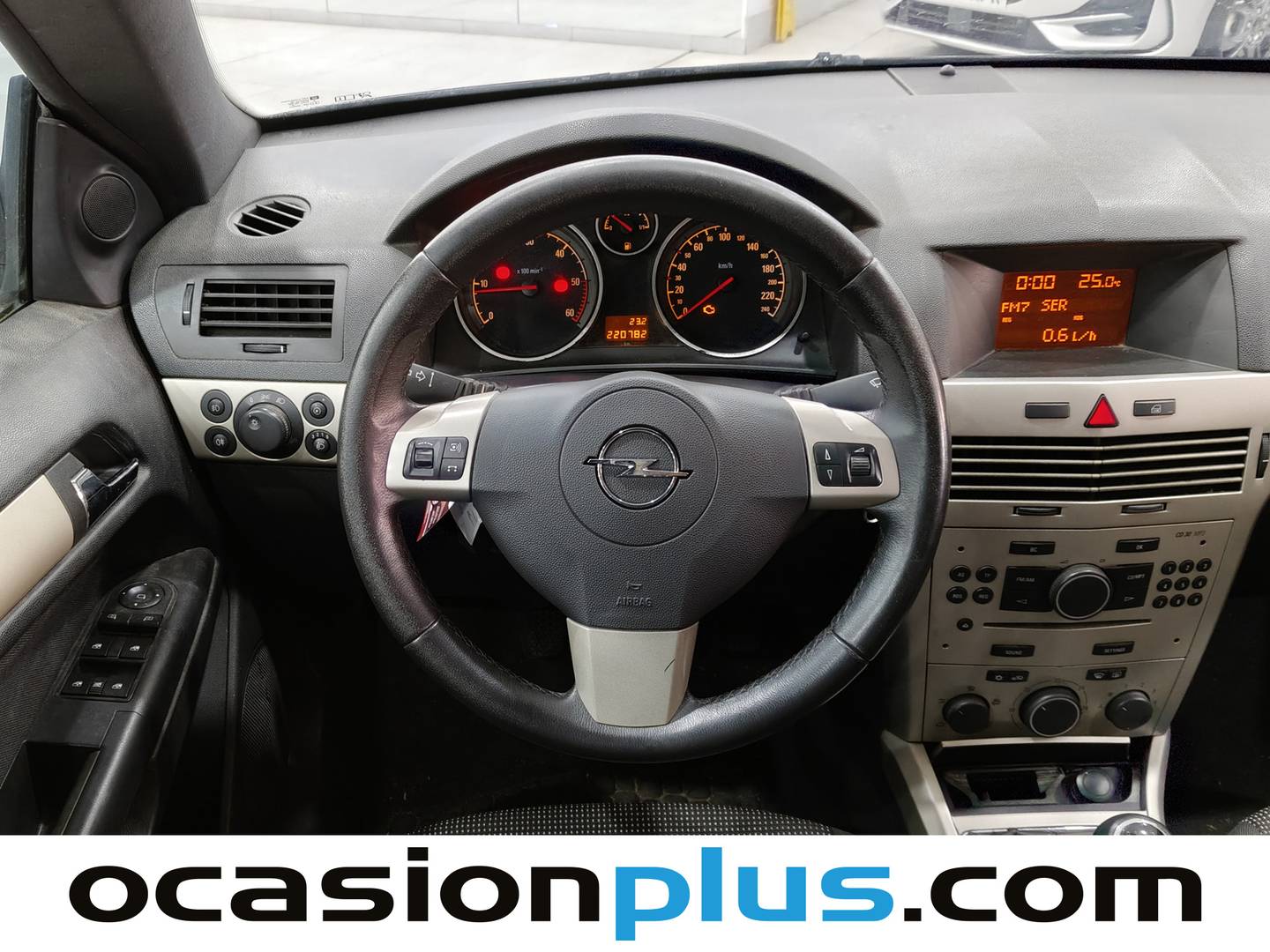 Opel Astra Opel Astra 1.9 CDTI Twin Top Enjoy (150 CV) manual