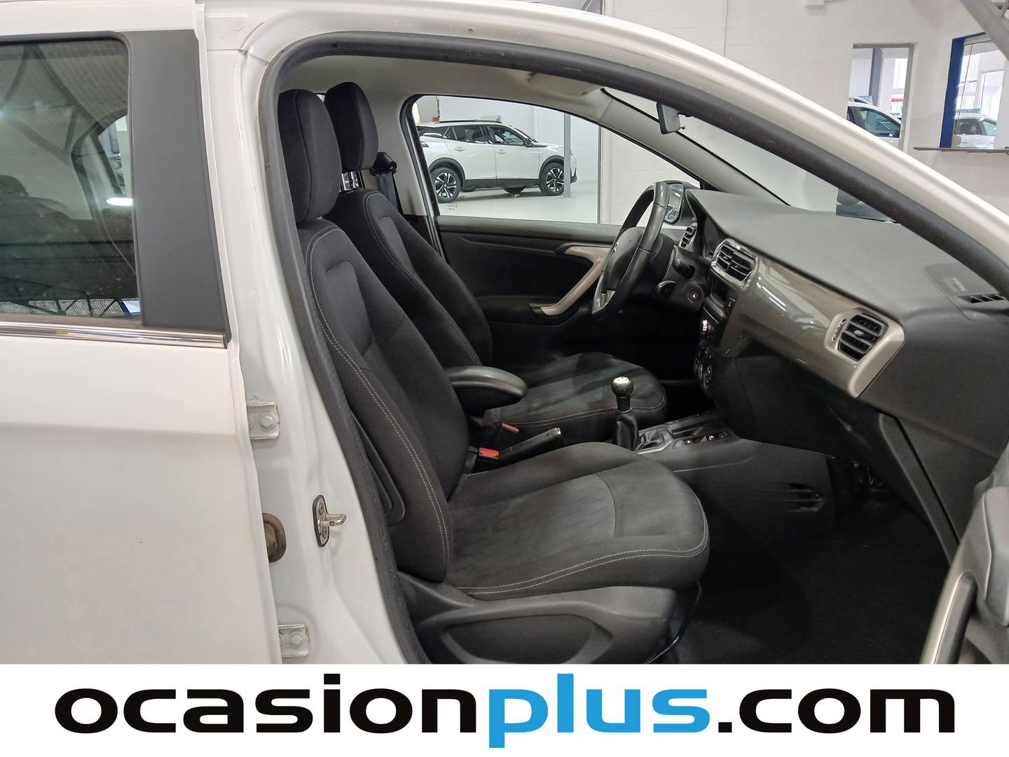 Citroën C-Elysée Citroën C-Elysee PureTech 82 Exclusive (82 CV) gasolina