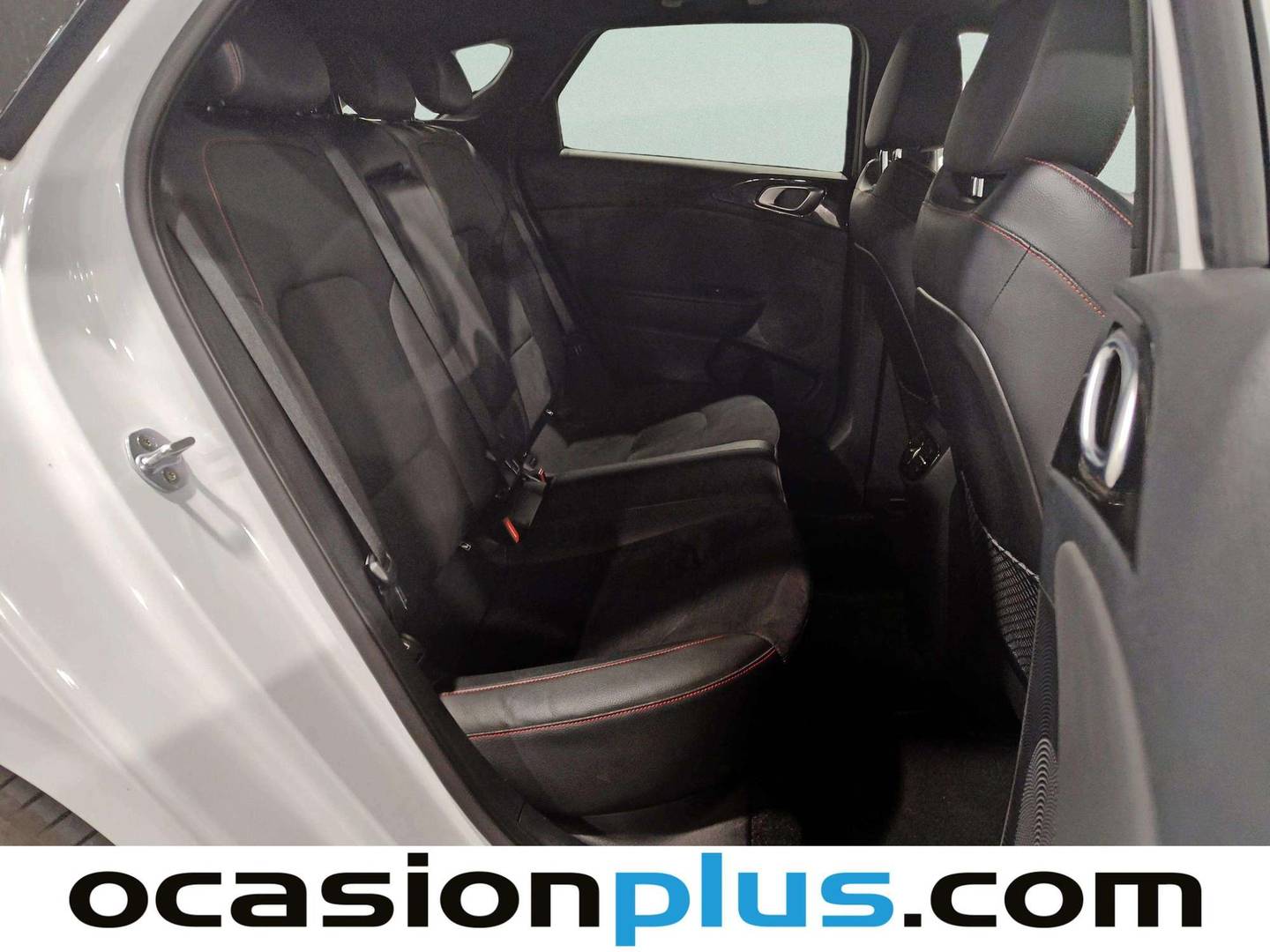 KIA ProCeed KIA ProCeed 1.6 T-GDI GT DCT (204 CV) km 0