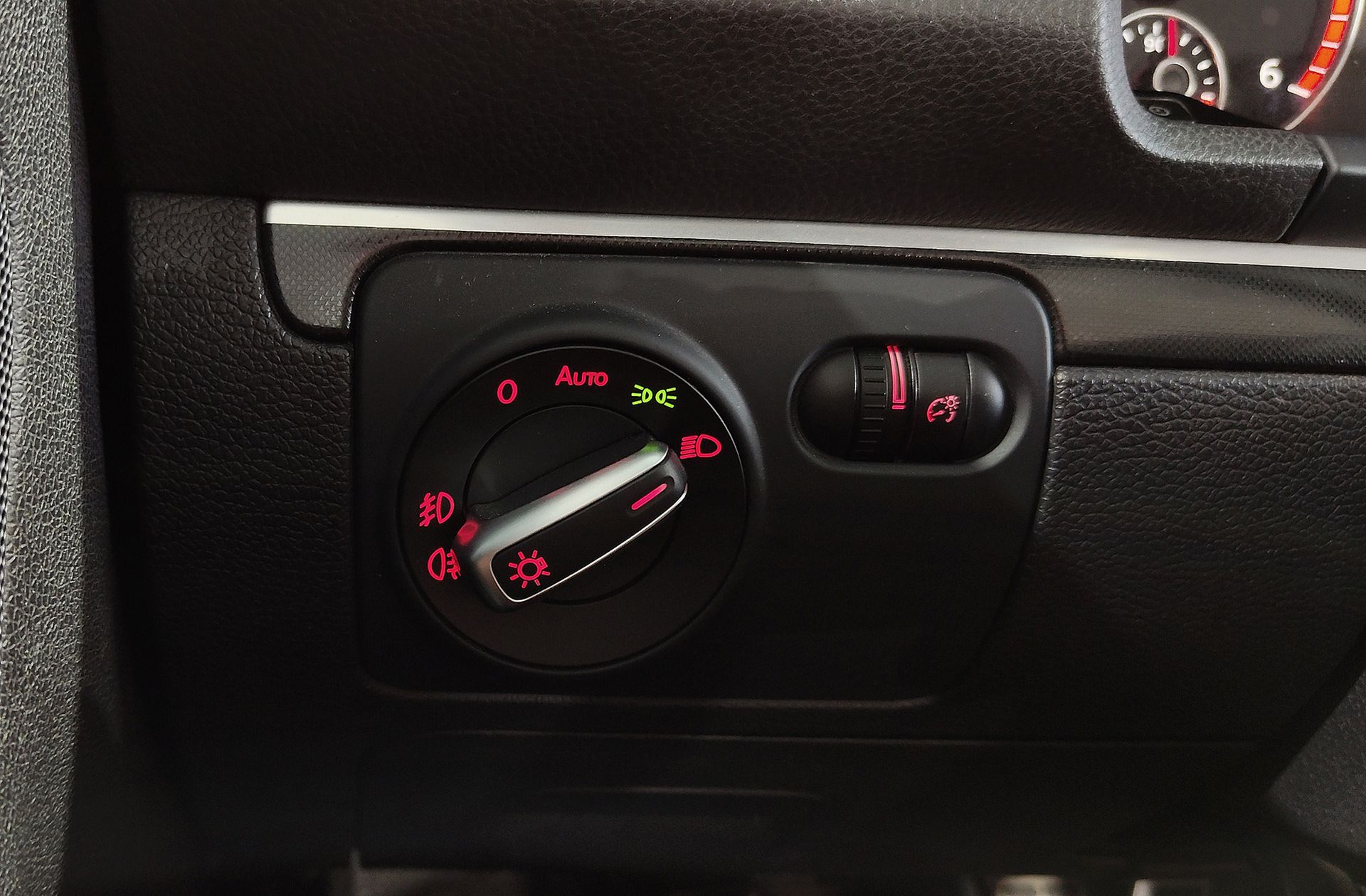 Volkswagen Eos Excellence 2.0 TDI BMT - foto 27