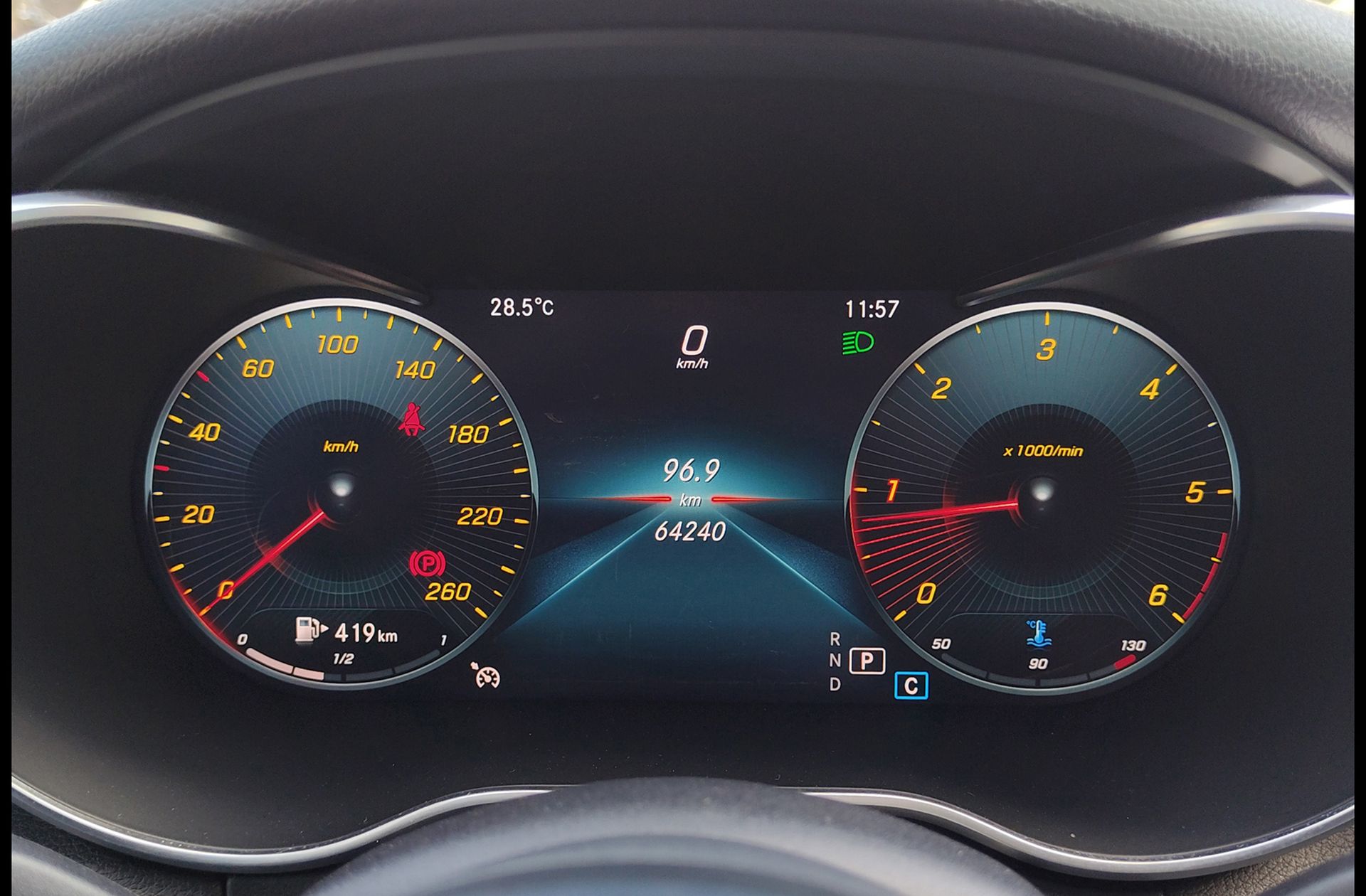 Mercedes-Benz Clase C 200 d Pack AMG - foto 23