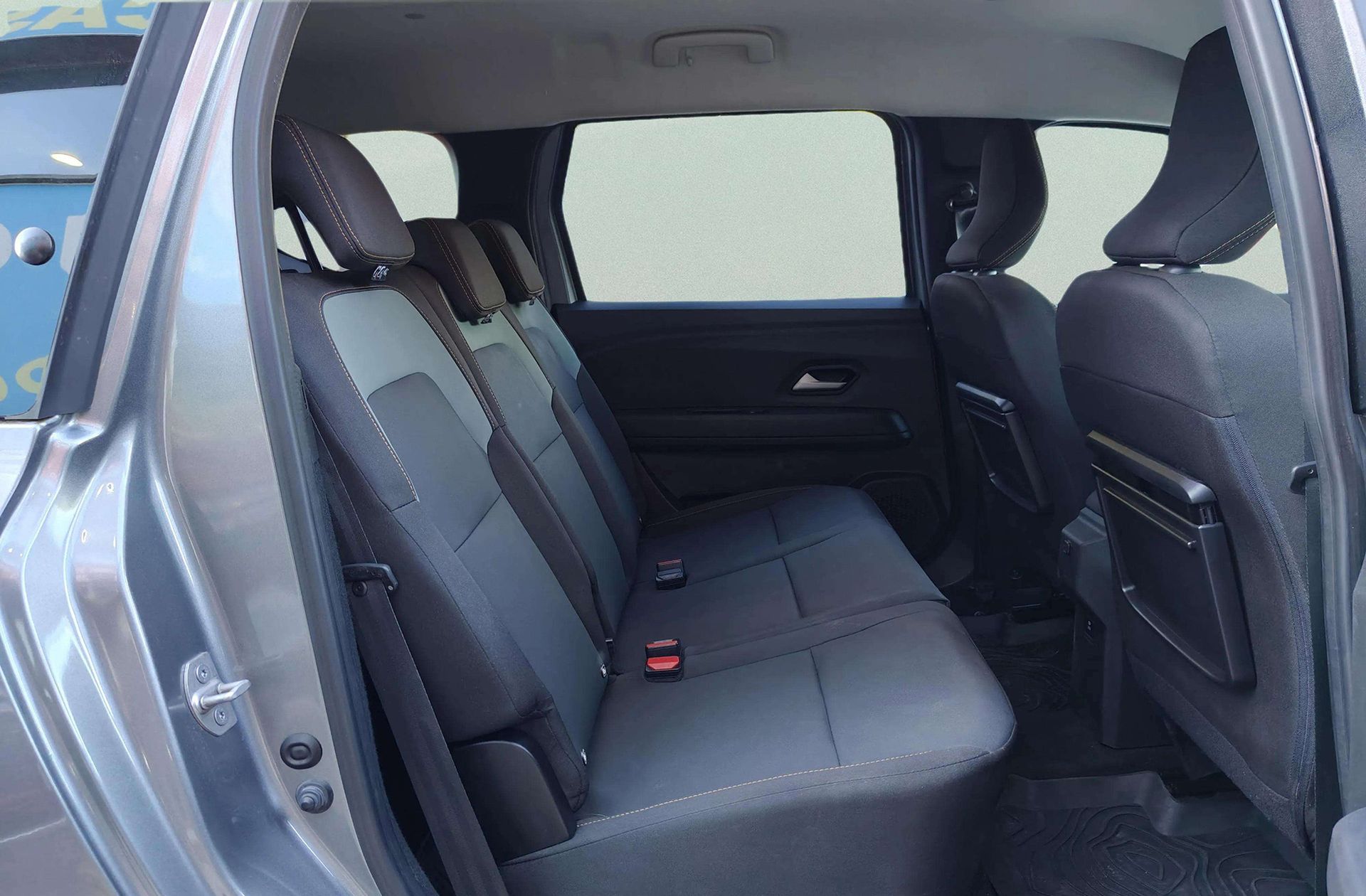 Dacia Jogger Extreme Hybrid 7 plazas - foto 19