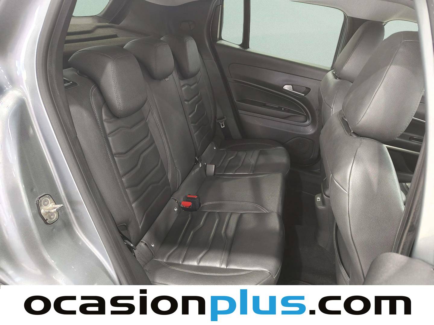 Foto Jeep Avenger Jeep Avenger 1.2 G Summit (100 CV)