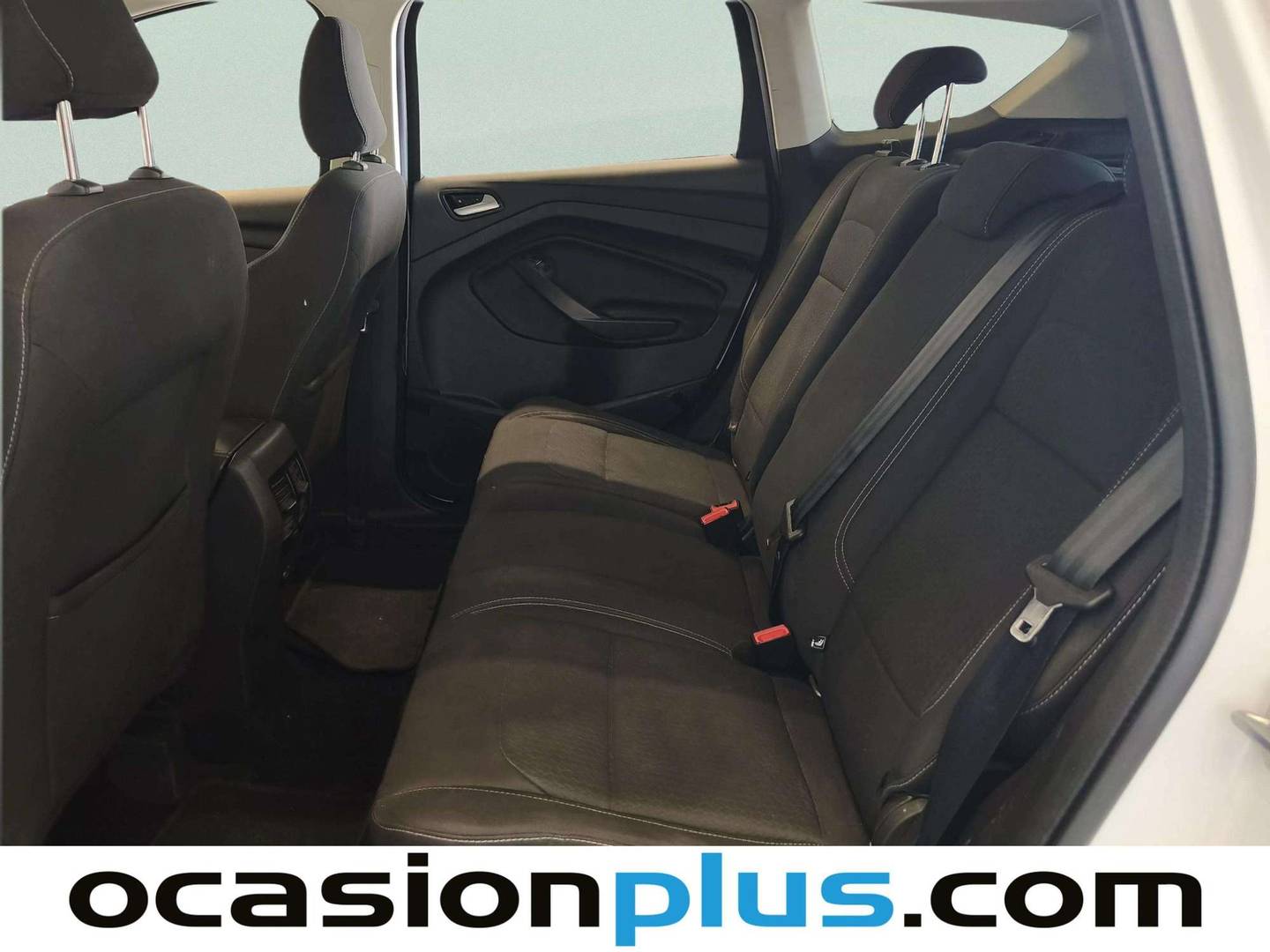 Foto asientos traseros Ford Kuga Ford Kuga 1.5 EcoBoost Trend+ 4x2 (120 CV)