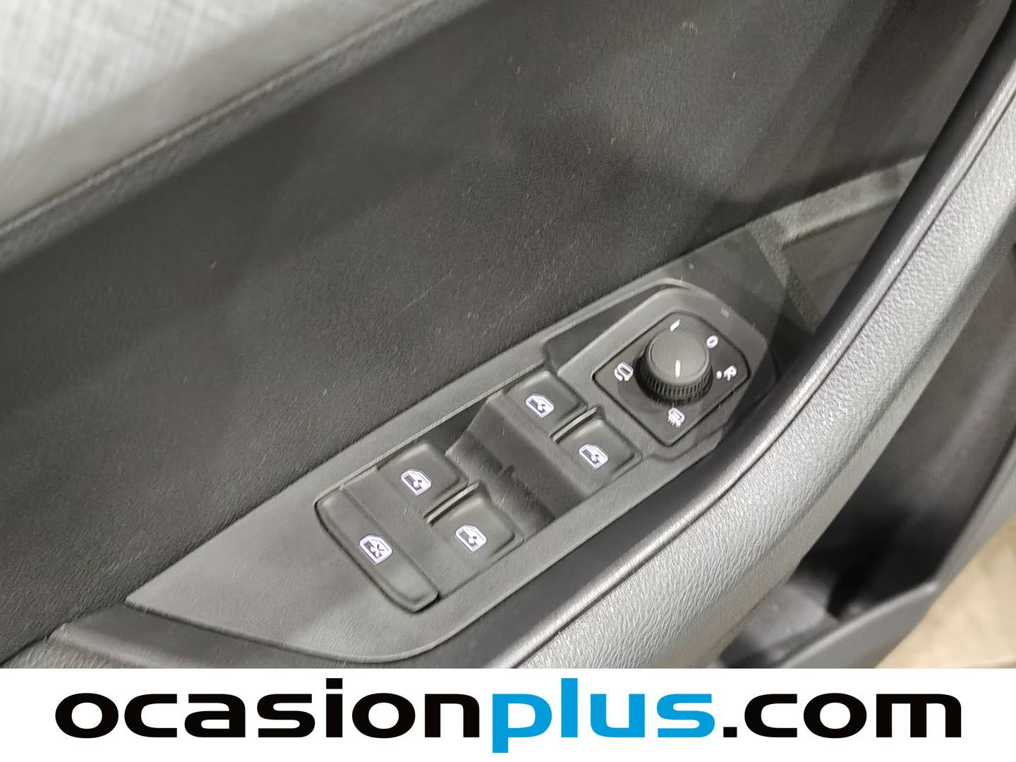 Foto Skoda Karoq Skoda Karoq 2.0 TDI Selection (115 CV)