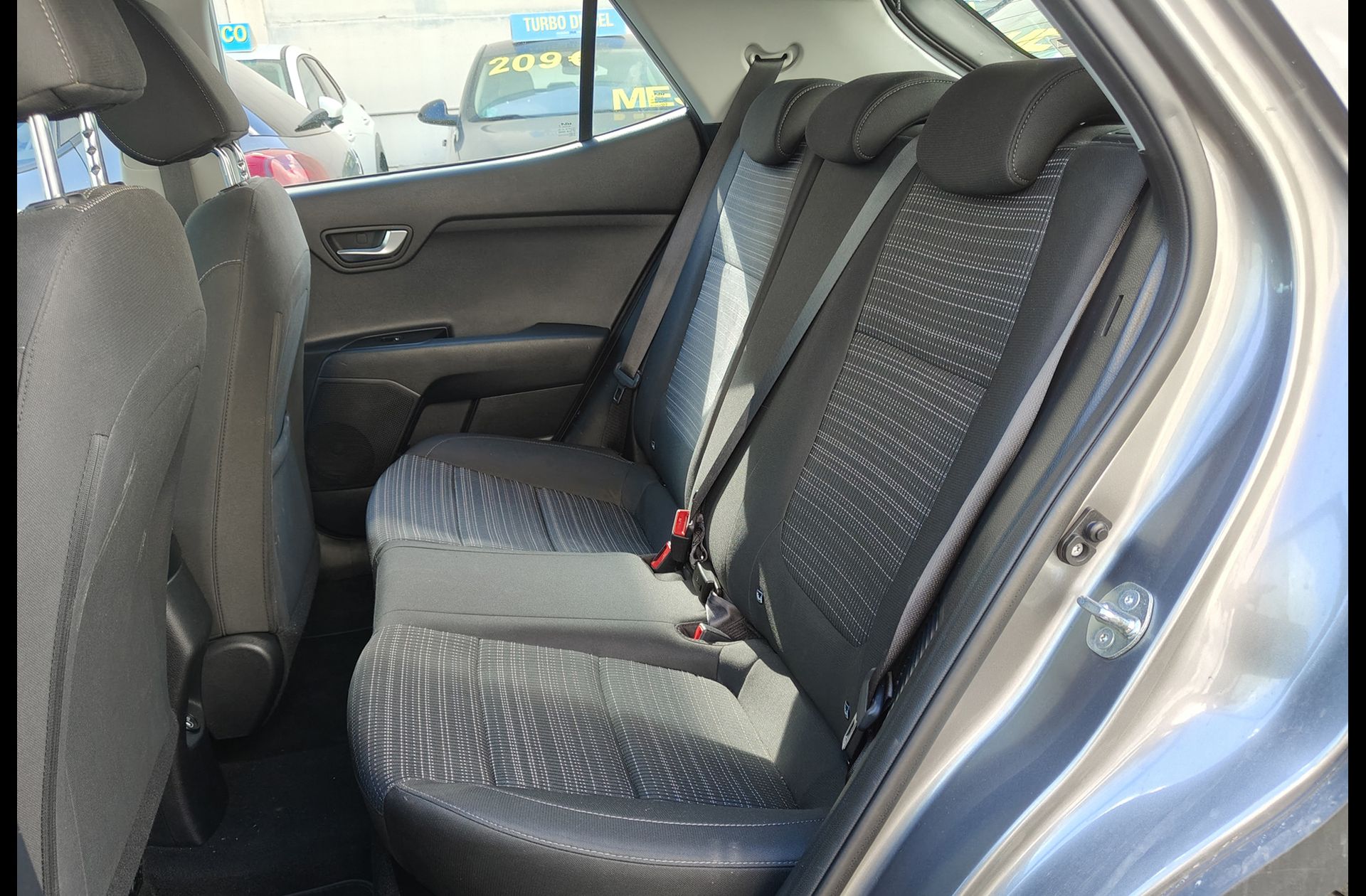 Kia Stonic 1.0 T-GDi MHEV Drive - foto 13