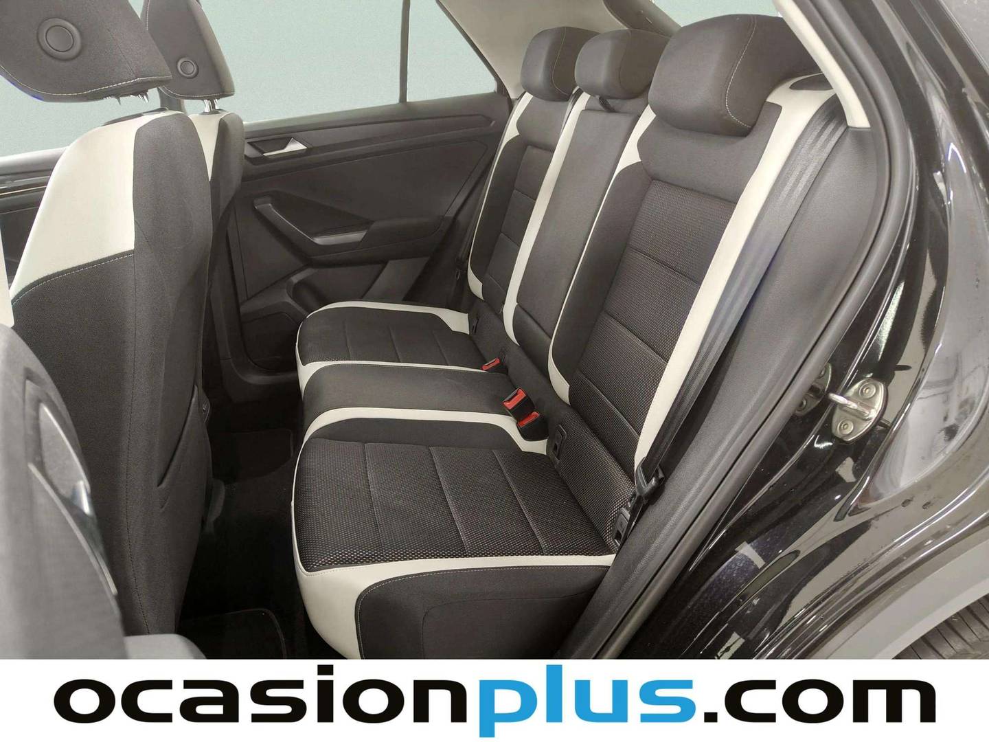 Foto asientos traseros Volkswagen T-Roc Volkswagen T-Roc Sport 1.5 TSI (150 CV) DSG